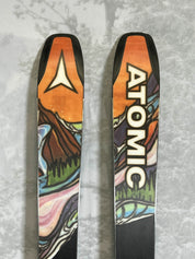 Lightly Used 2023 Atomic Bent Chetler 90 175cm Skis with Adjustable tyrolia MN 14 Bindings