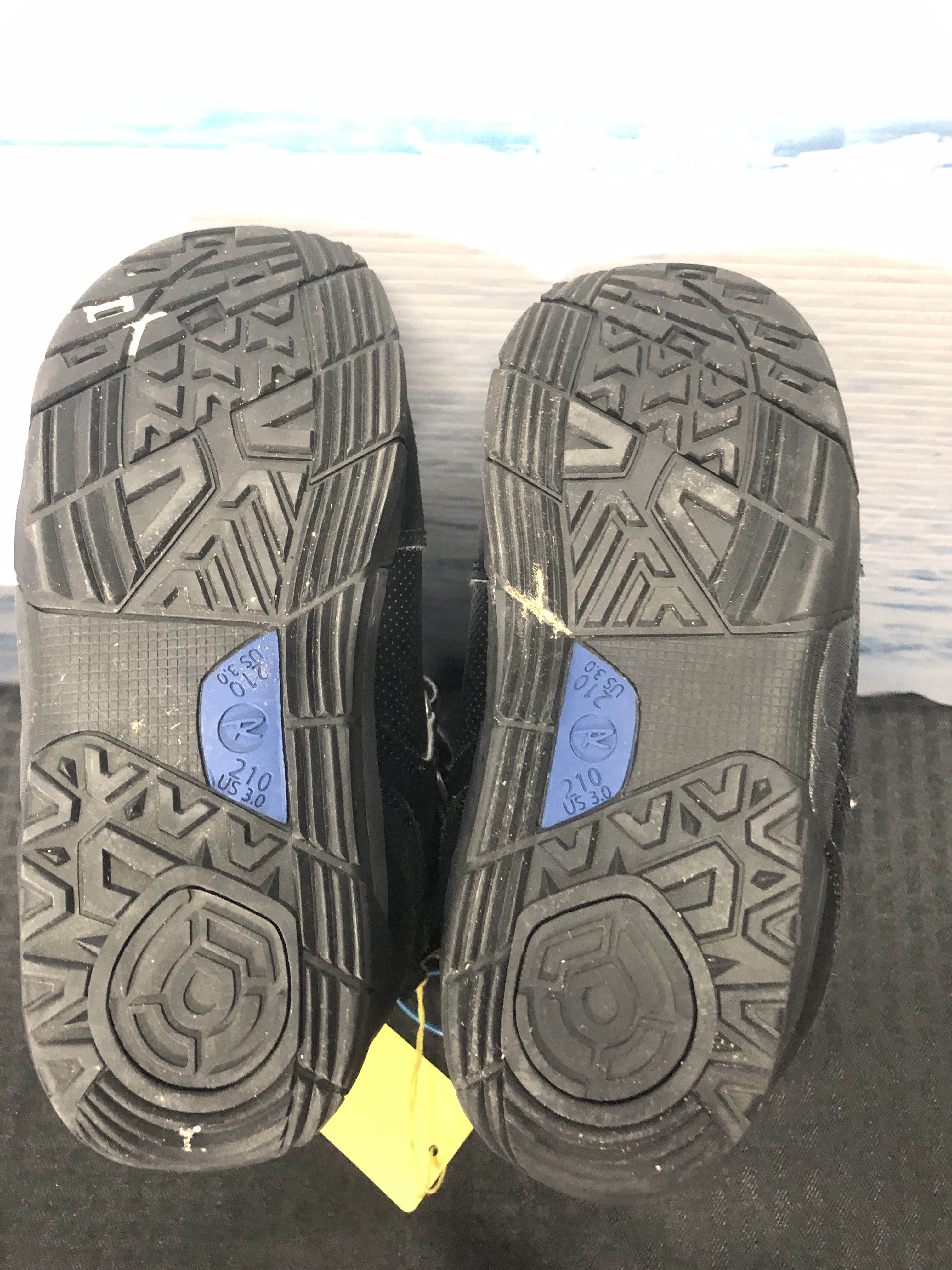 Used Rossignol Rossi Kid 21.0 Velcro Kids Snowboard Boots