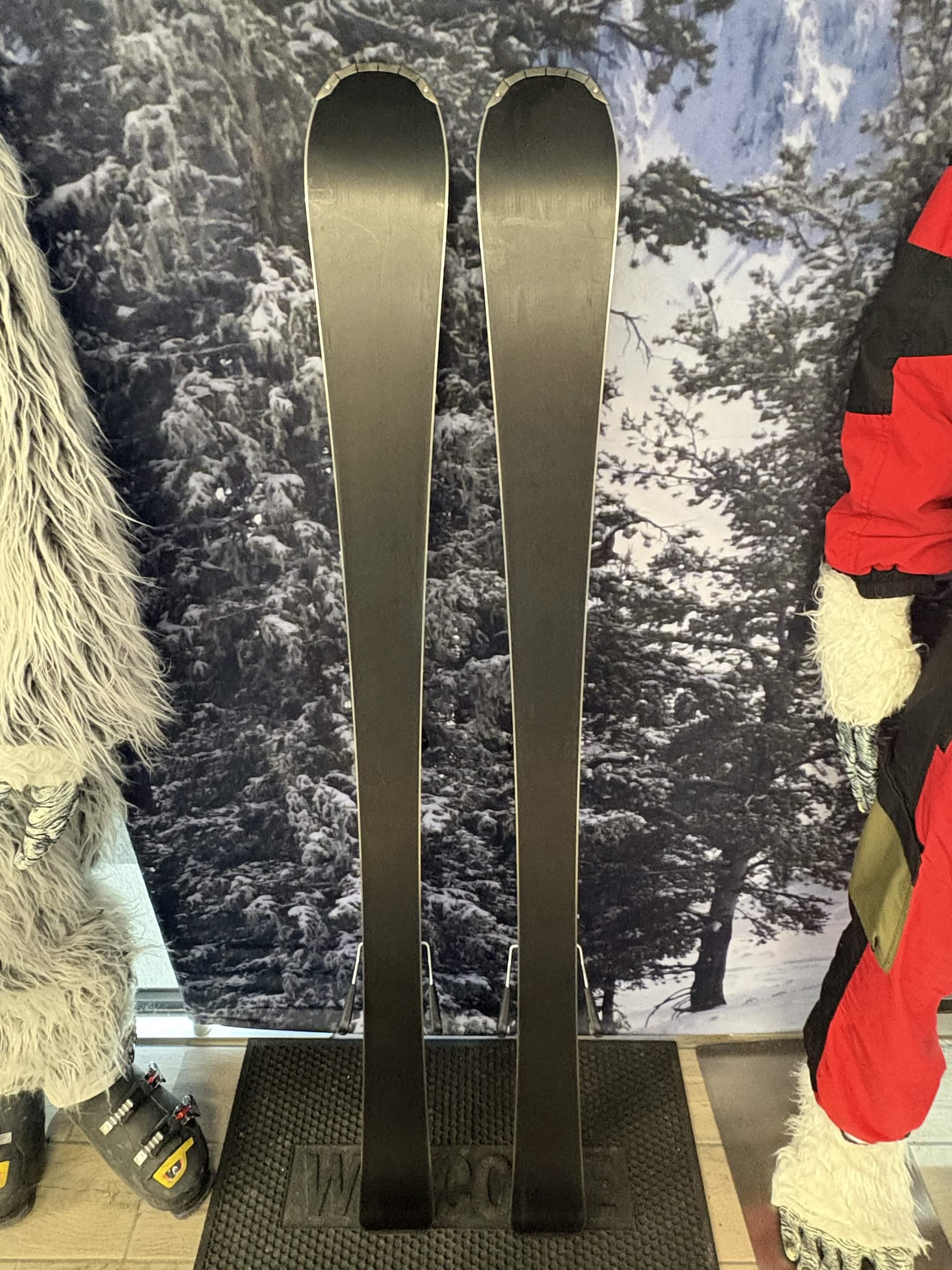 Head Kore X 74 149cm Skis w/ Head PR 11 GW Demo Binding - New 2026