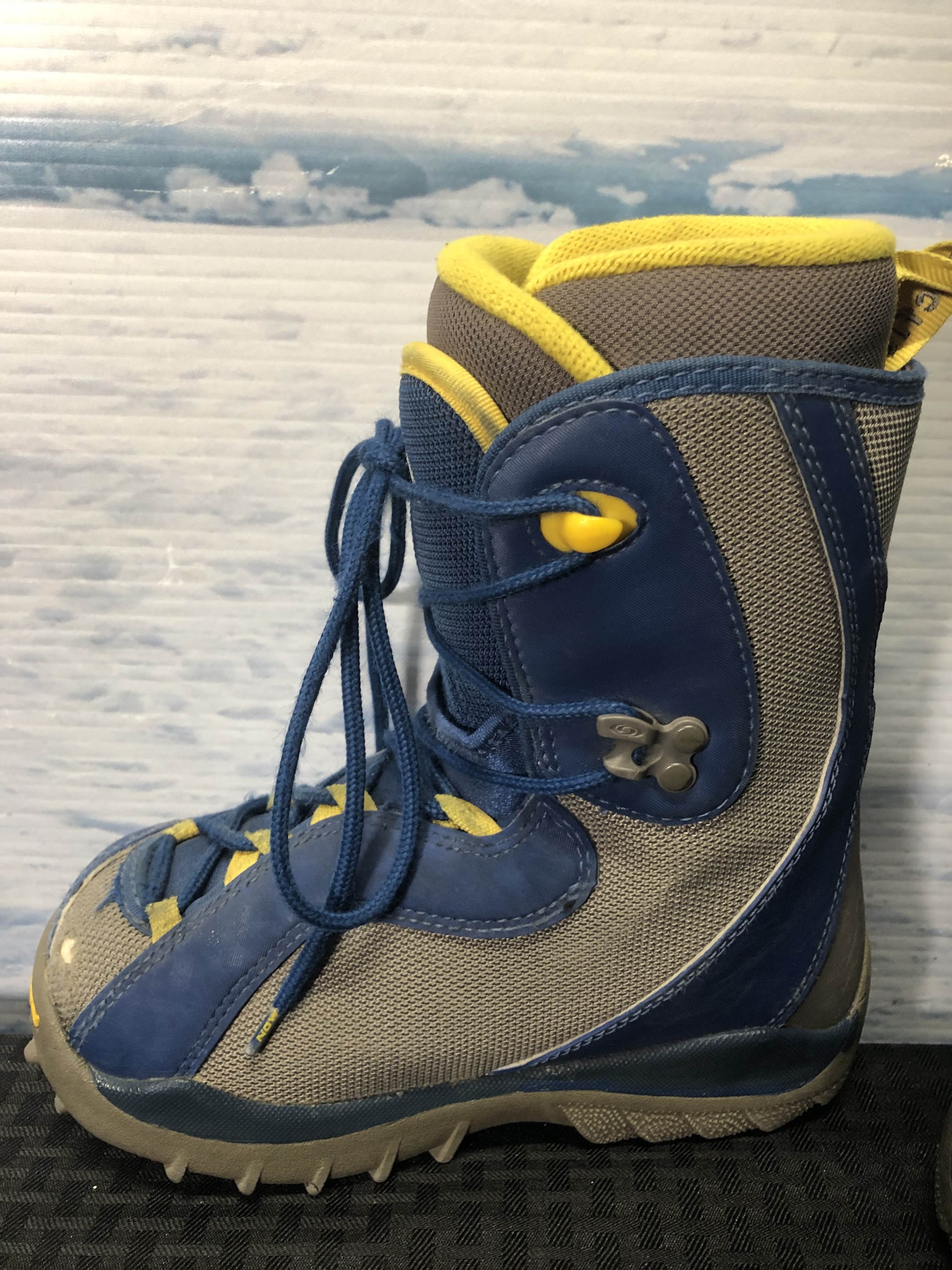 Used Salomon Talapus Jr Lace Snowboard Boot- 21.0