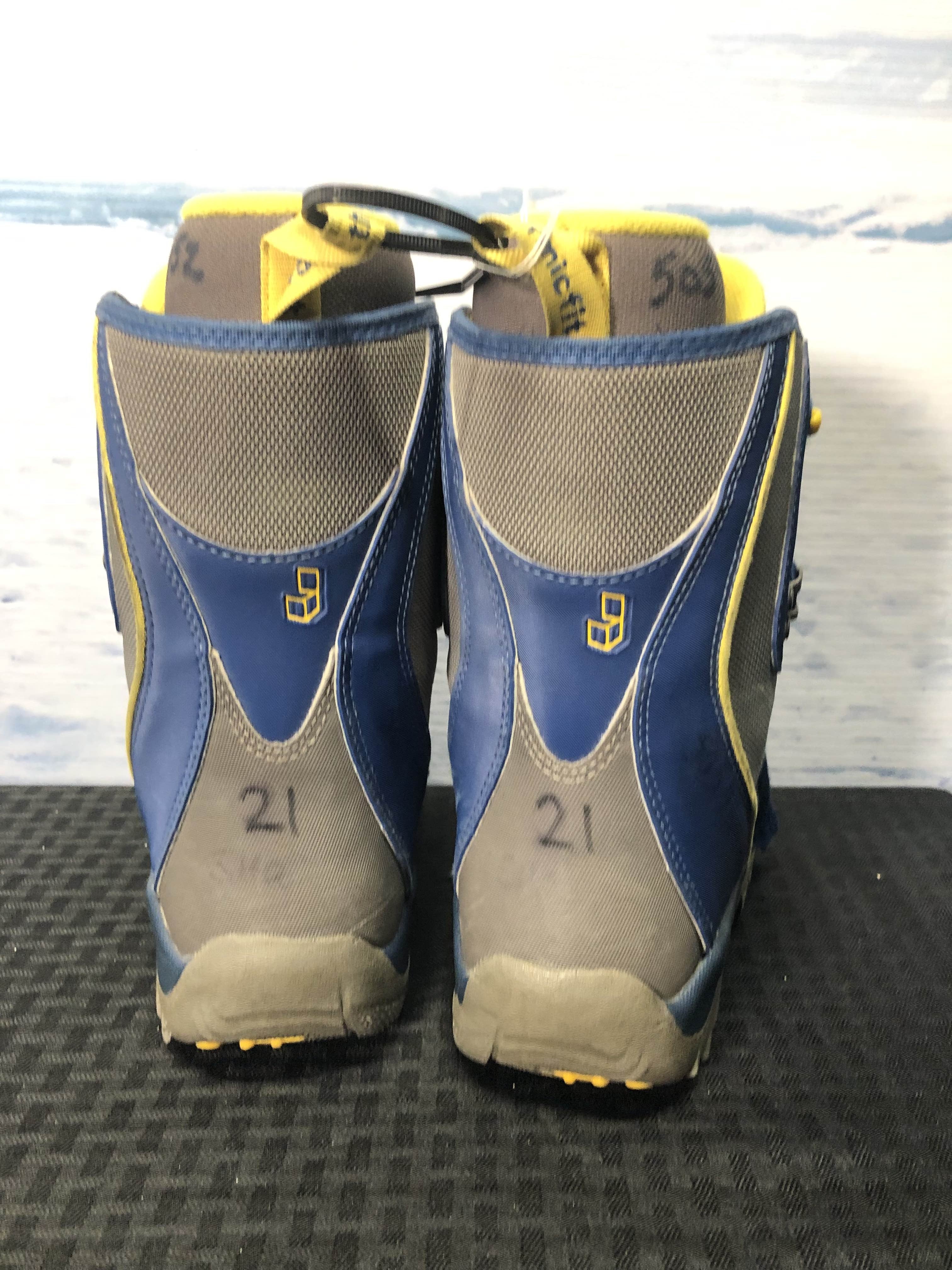 Used Salomon Talapus Jr Lace Snowboard Boot- 21.0