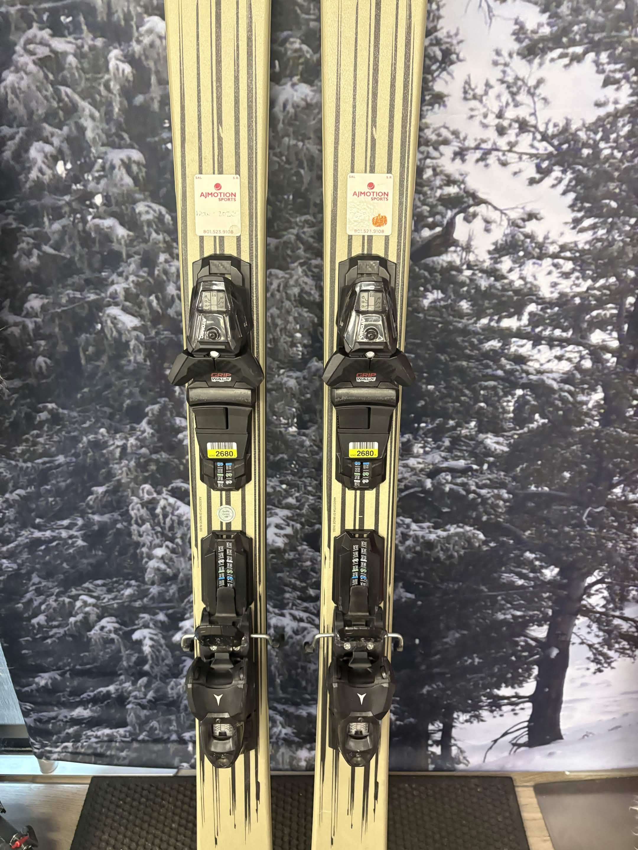 Atomic Maverick 84R 171CM Skis w/ Atomic EM10 GW ATO SYS Demo Binding - New 2026