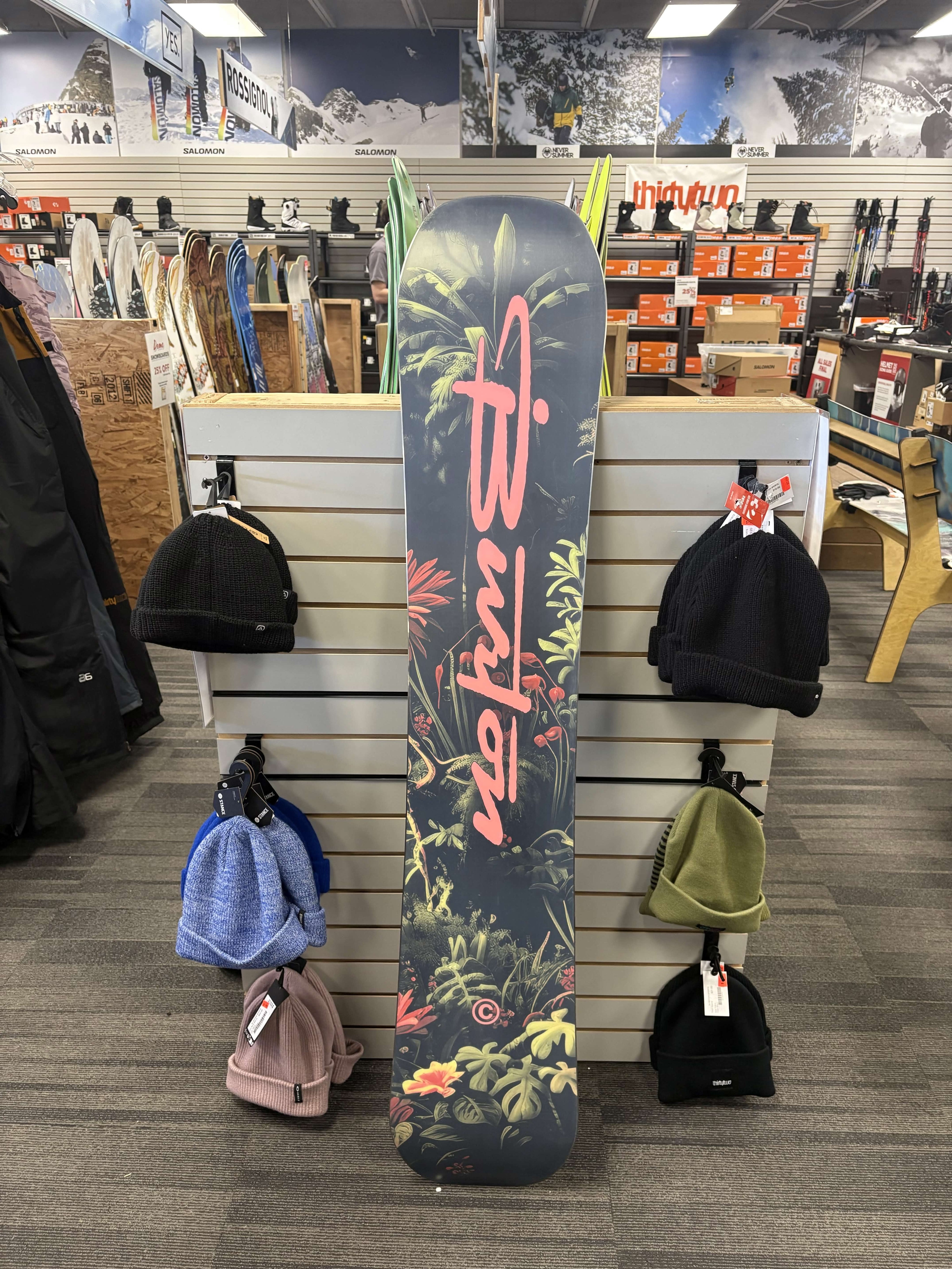 Burton Custom Flying V 158cm Snowboard - Used (2026)
