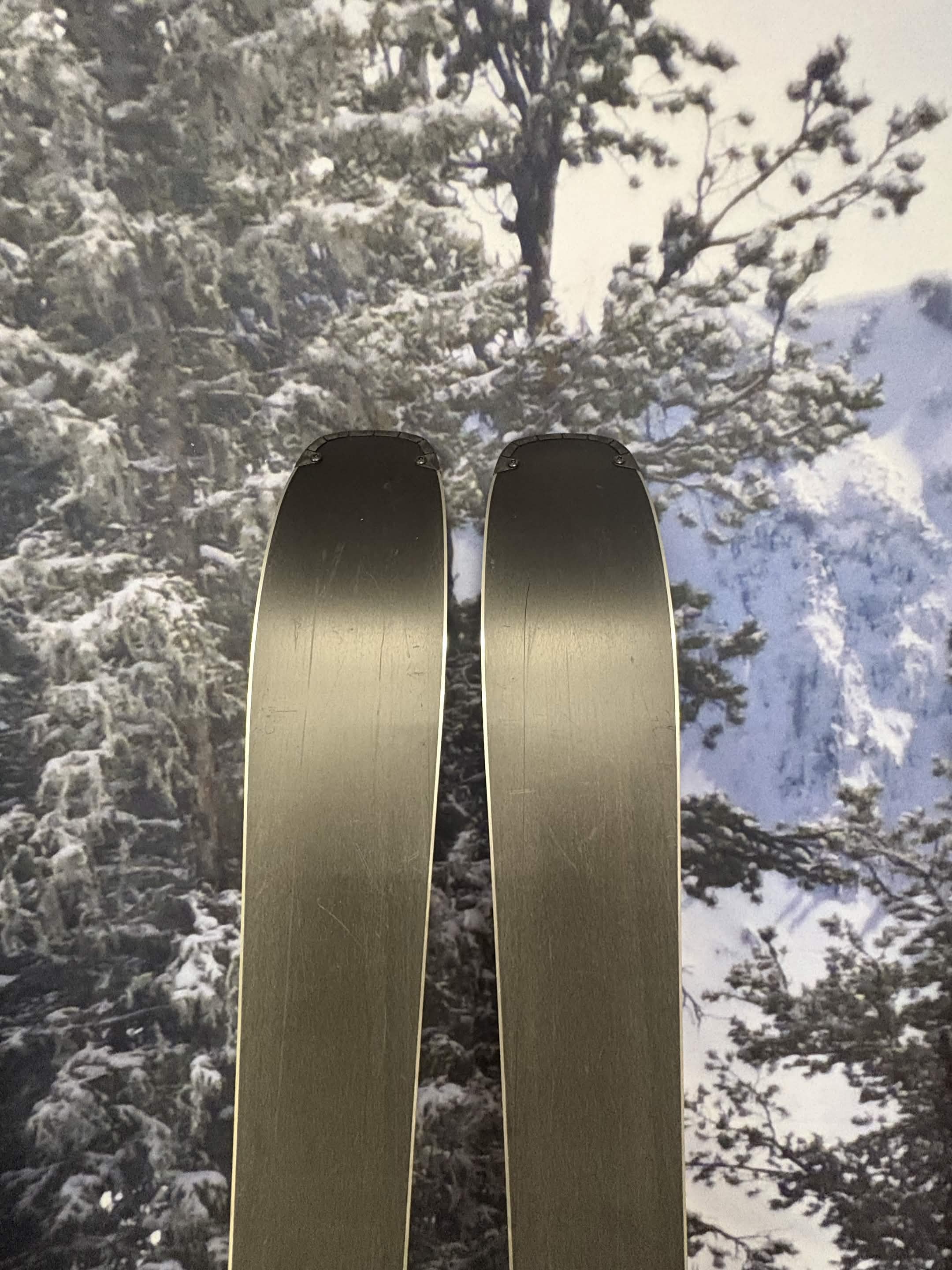 Atomic Maverick 84R 171CM Skis w/ Atomic EM10 GW ATO SYS Demo Binding - New 2026