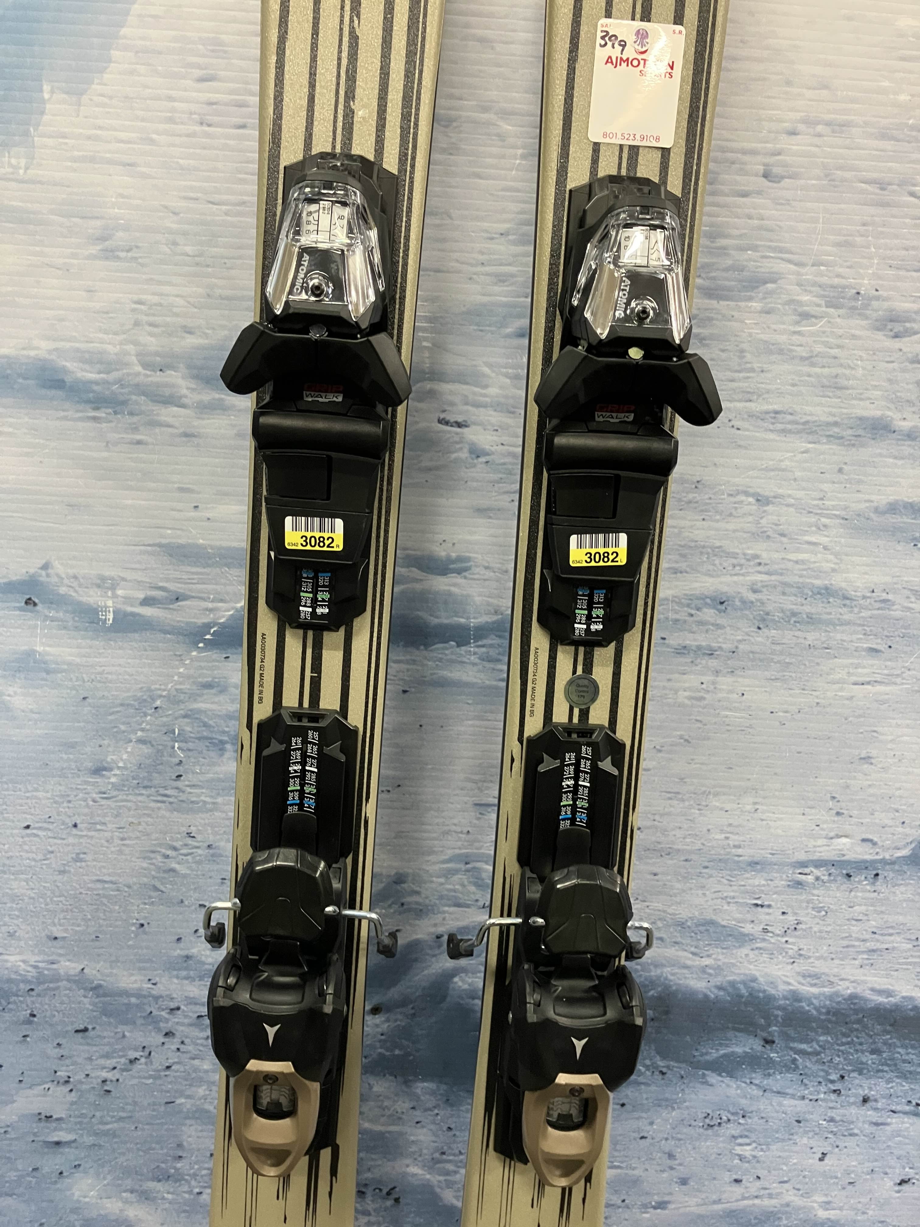 Atomic Maverick 84r 144cm Skis w/ Atomic M 10 Bindings Lightly Used