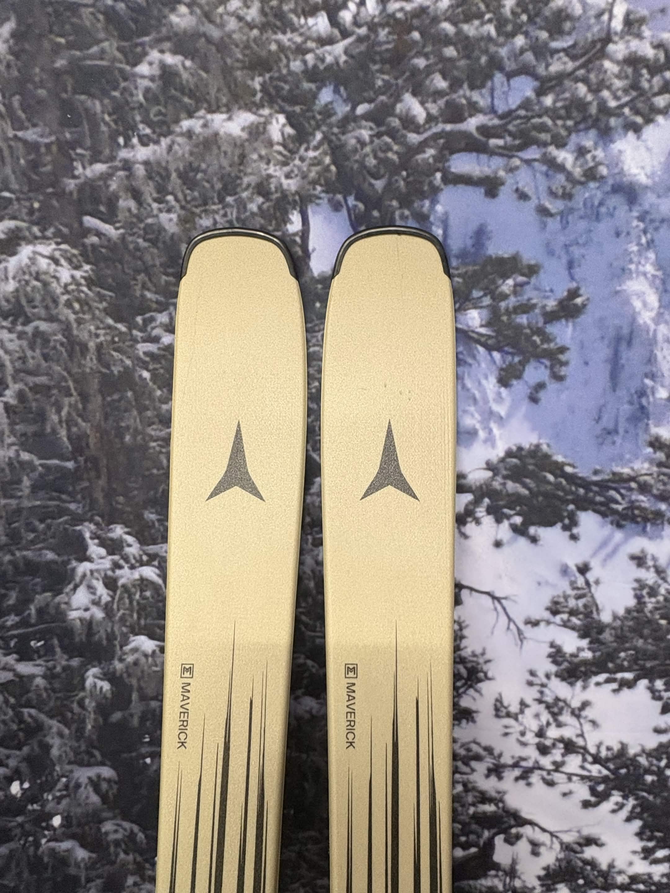Atomic Maverick 84R 162cm Skis w/ Atomic EM10 GW ATO SYS Demo Binding - New 2026