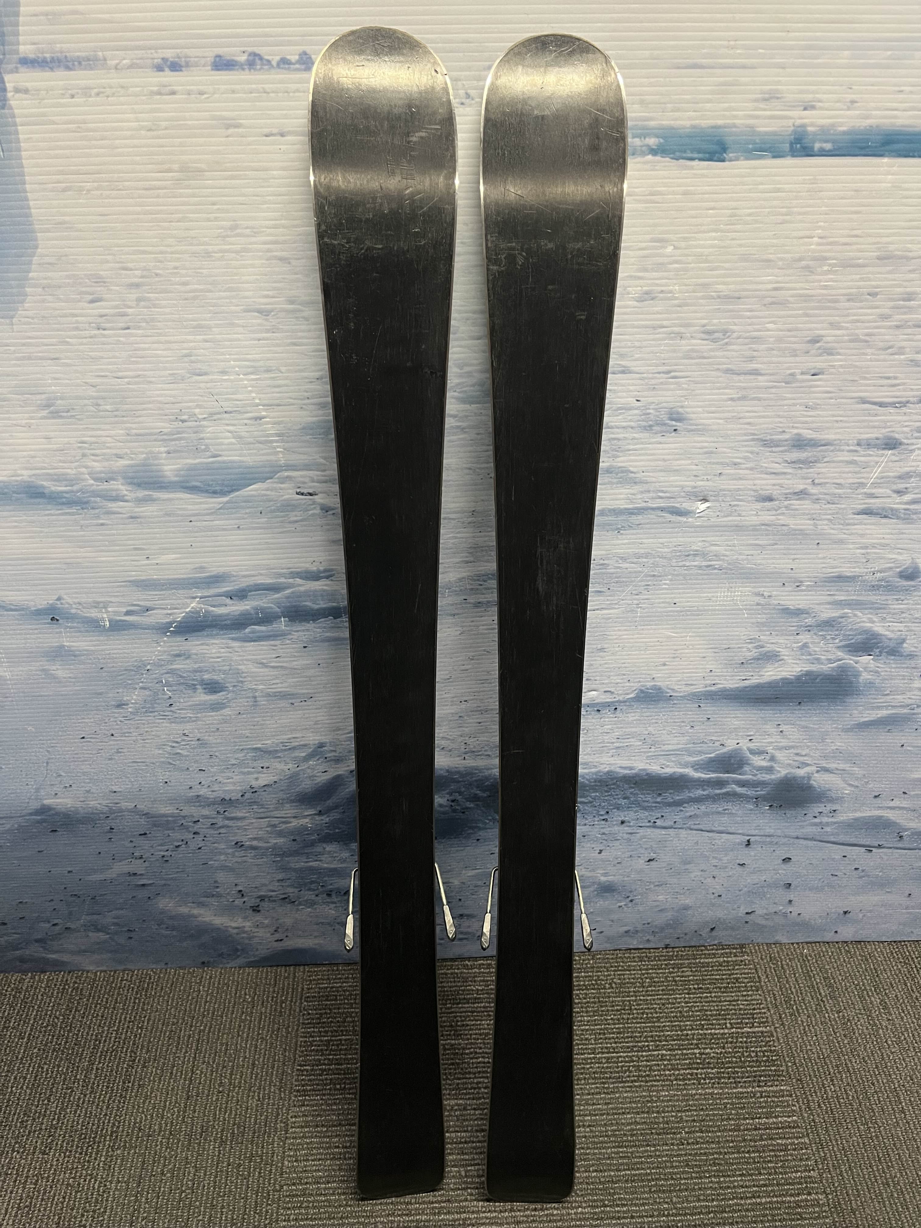Used Dynastar Serial Team Youth Ski w/ Look 4.5 Demo Bindings - 115CM