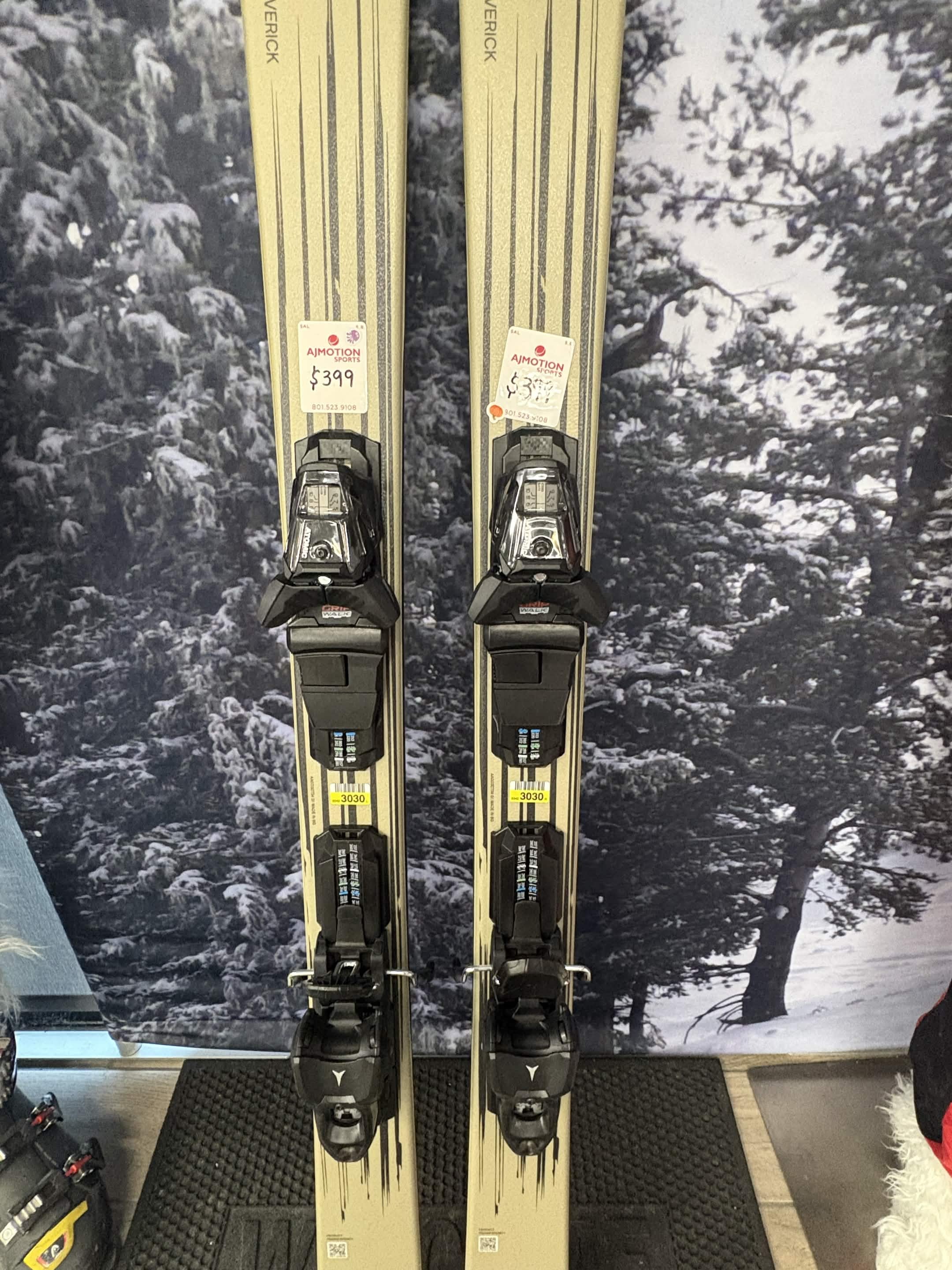 Atomic Maverick 84R 162cm Skis w/ Atomic EM10 GW ATO SYS Demo Binding - New 2026