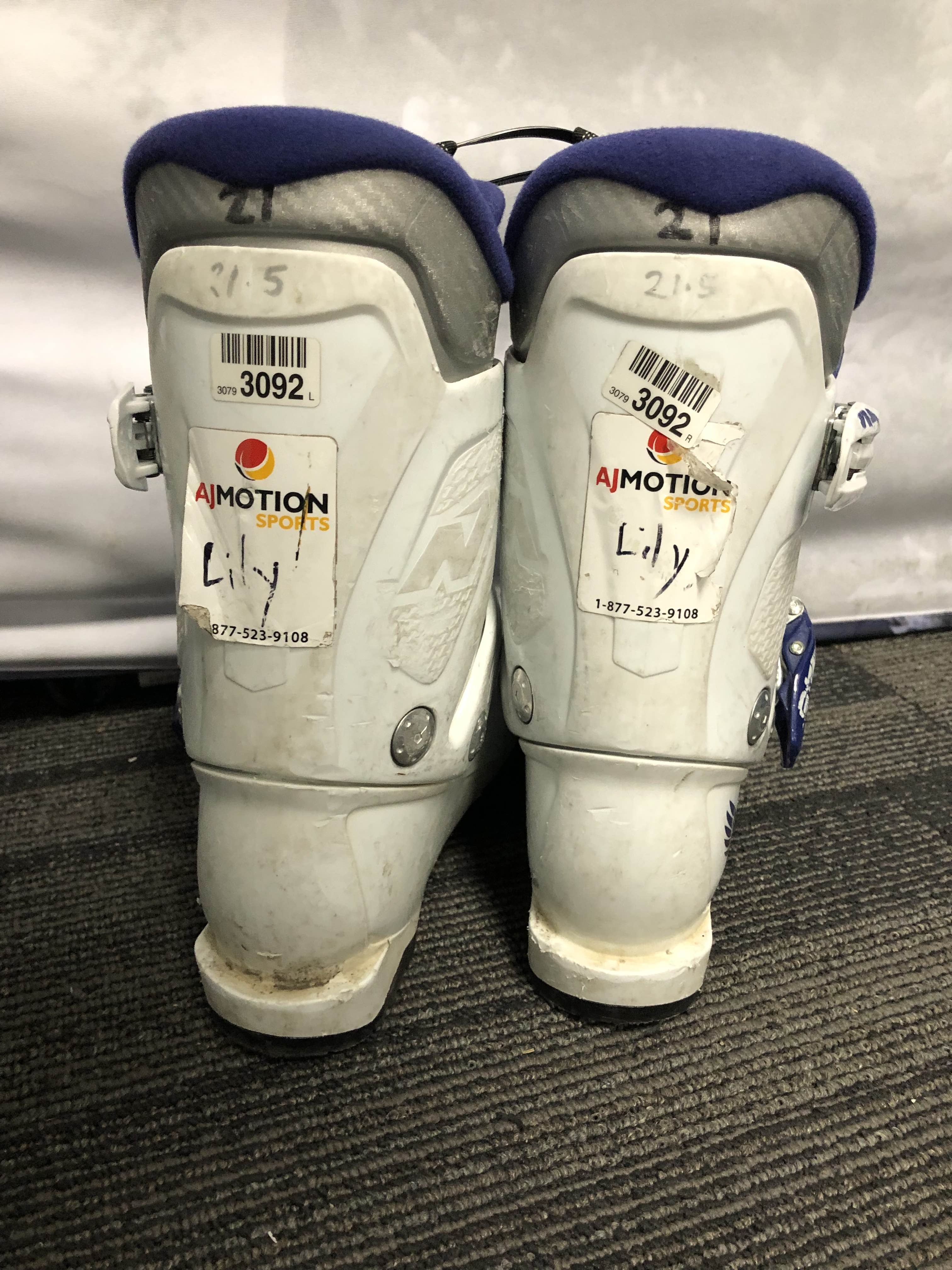 Used Nordica Team 3 Firearrow Youth Kids Ski Boot - 21.5MP