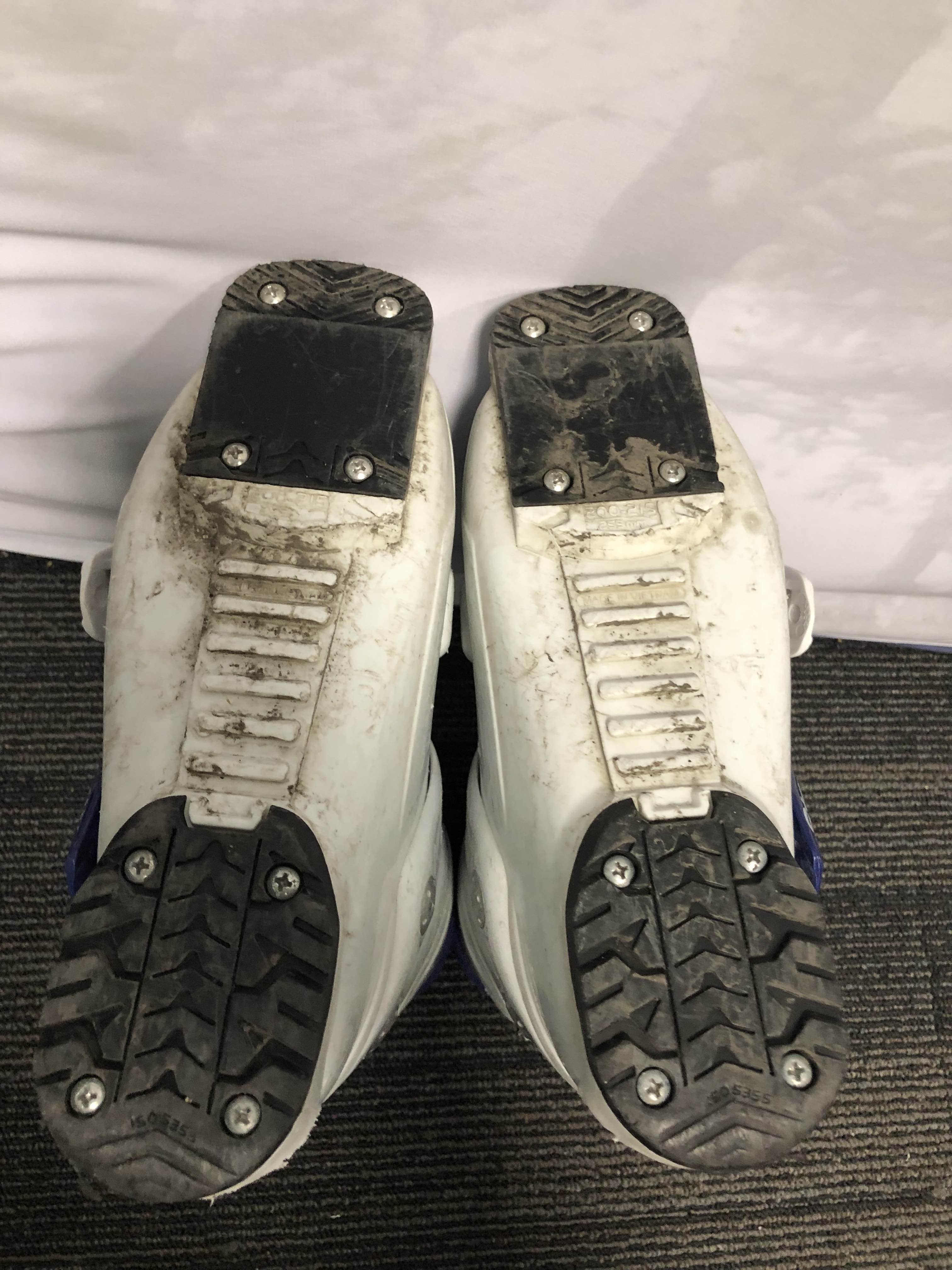 Used Nordica Team 3 Firearrow Youth Kids Ski Boot - 21.5MP