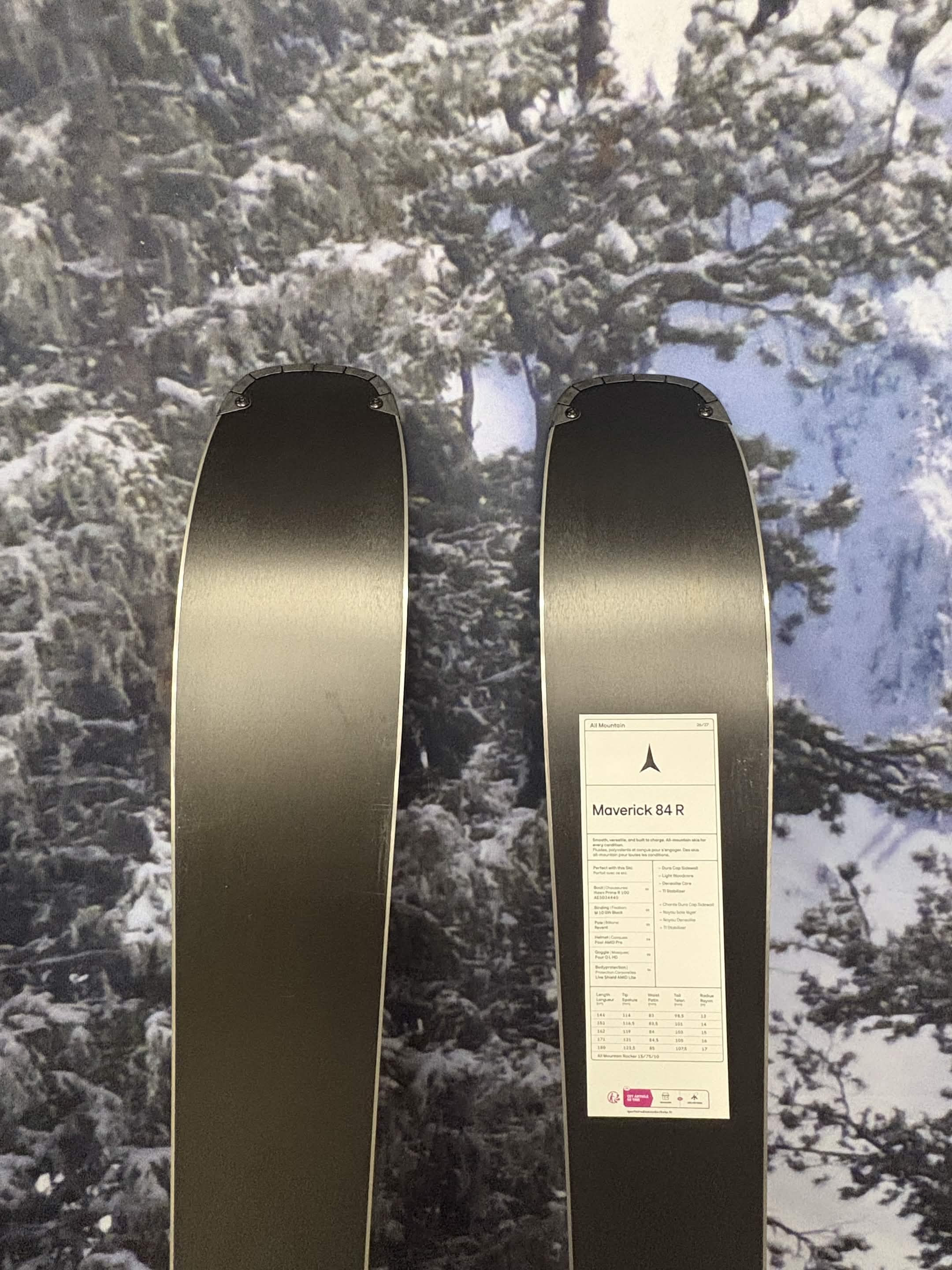 Atomic Maverick 84 R 162cm Skis w/ ATOMIC M10 GW SYS ATO Demo Binding - New 2027