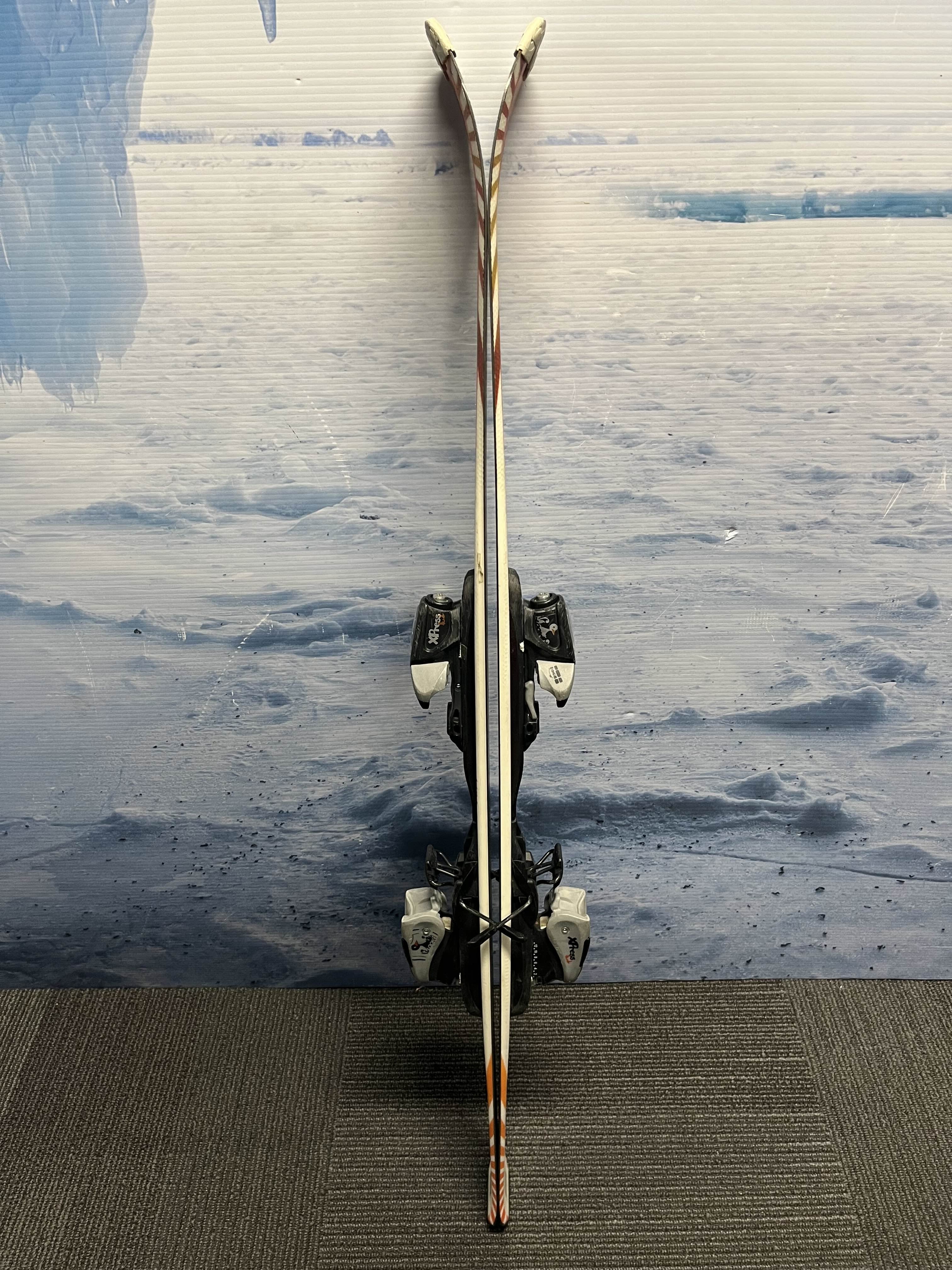 Used Dynastar Sb Team Cham Youth Ski w/ Look Xpress 4.5 Demo Bindings - 120CM