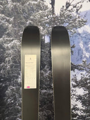 Atomic Maverick 84 R 171cm Skis w/ ATOMIC M10 GW SYS ATO Demo Binding -New 2027