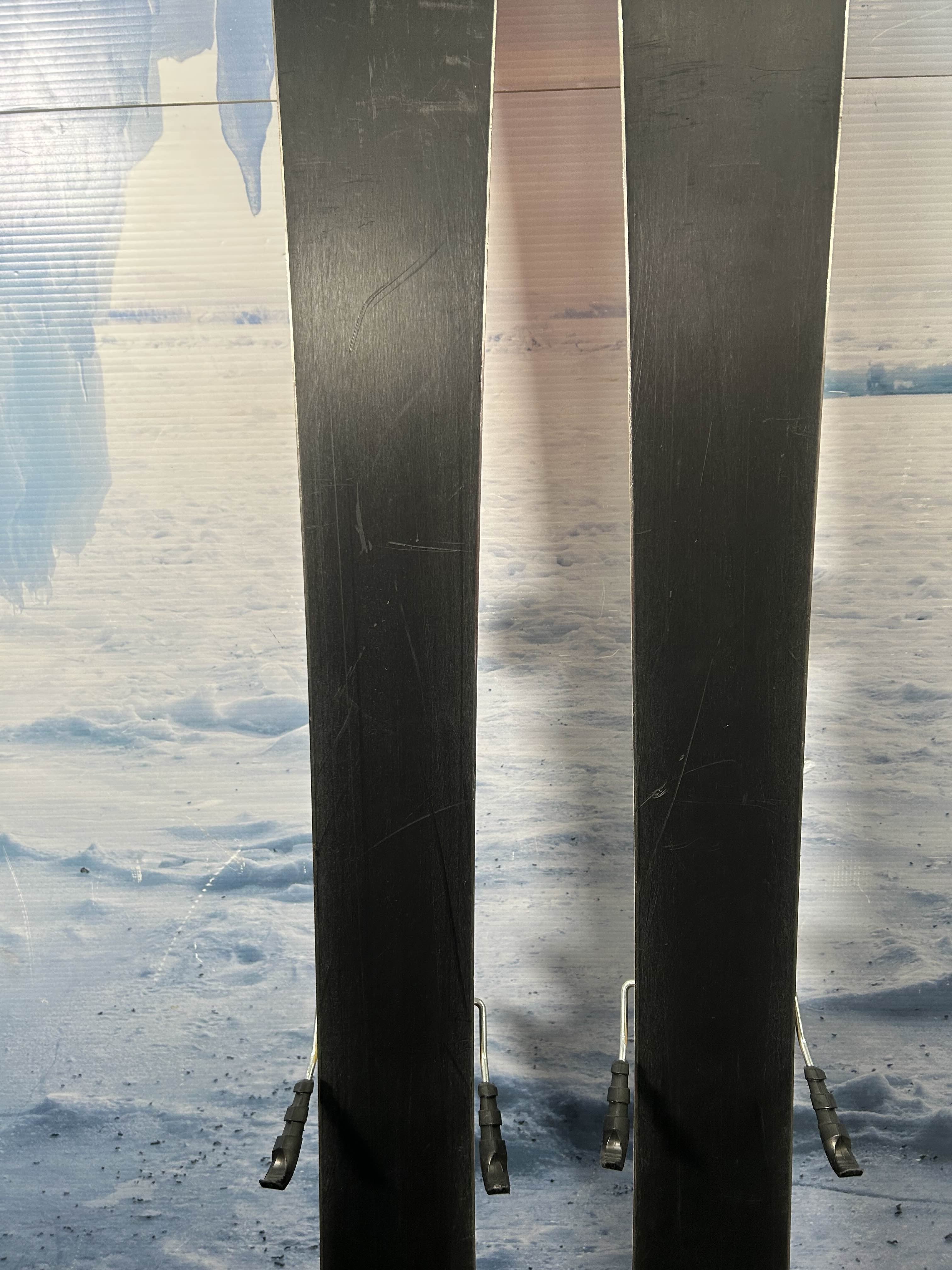Used K2 Pinnacle 105 Ski w/ Fischer Attack 13 Demo Bindings - 170CM