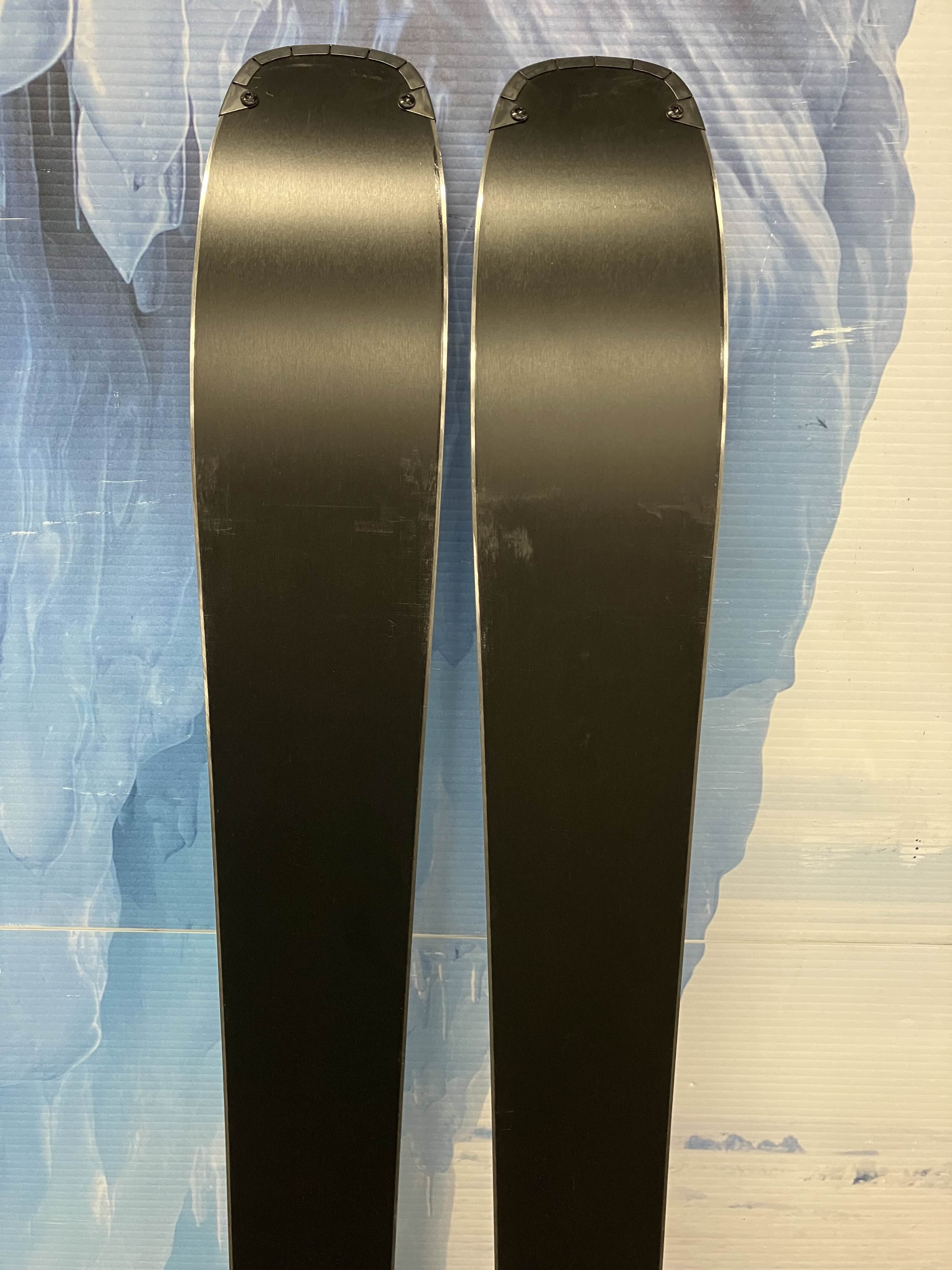 Atomic Maven 84R 171cm Women's Skis w/ Atomic M10 GW Bindings - Used