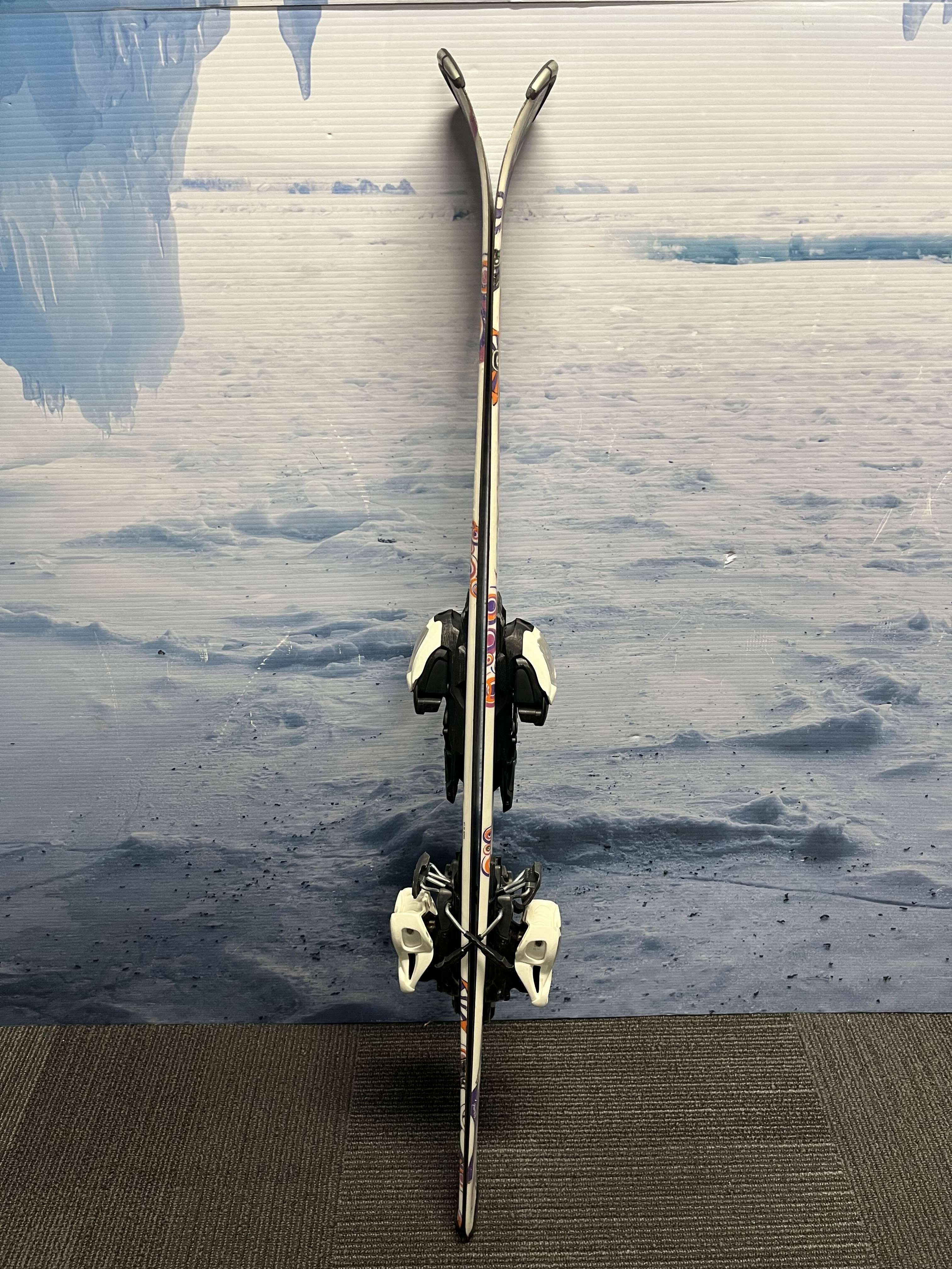 Used Nordica Hot Rod Youth Ski w/ Marker Iq 4.5 Demo Bindings - 120CM