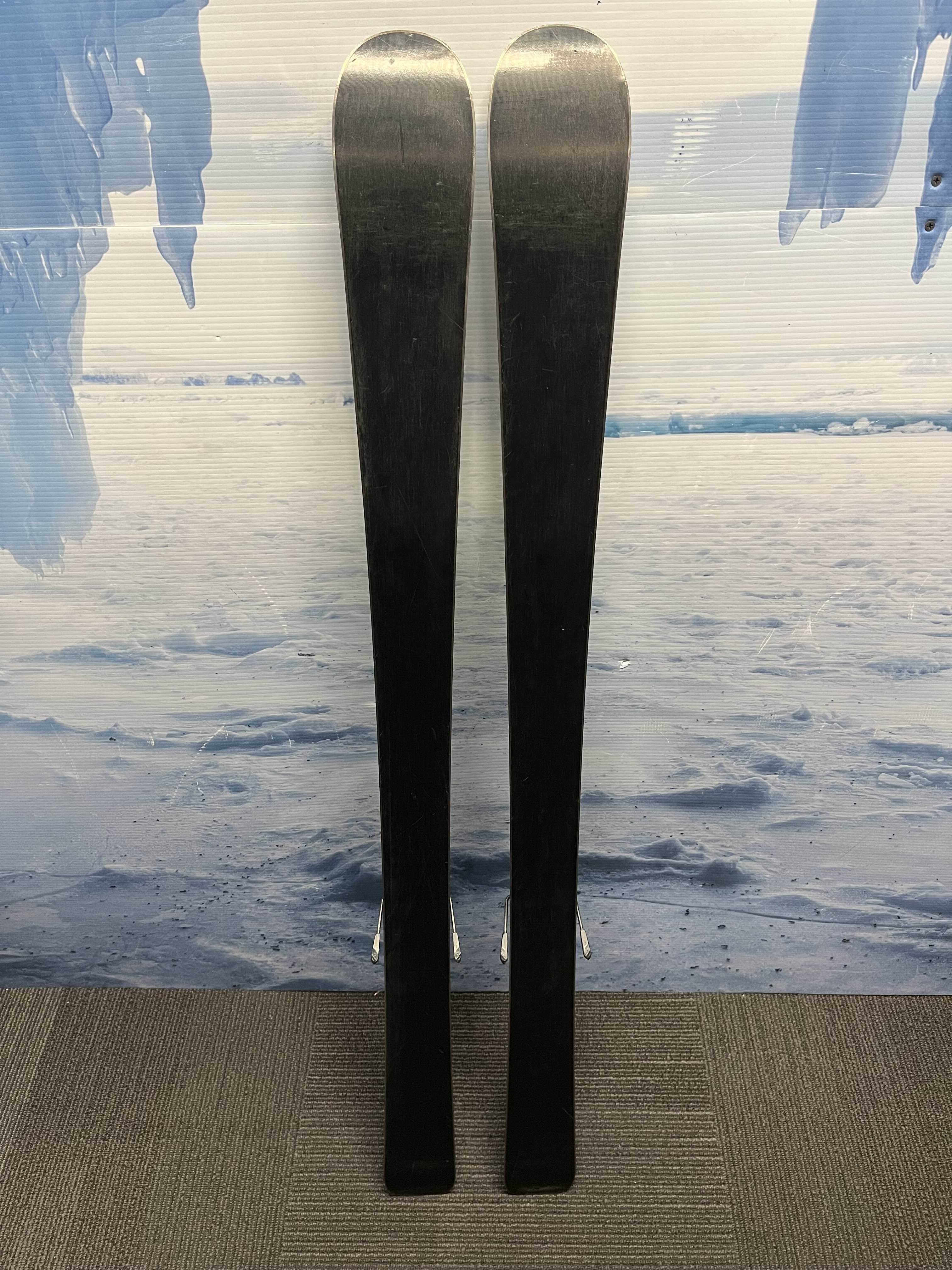 Used Rossignol Terrain Youth Ski w/ Look Kidx 4.5 Demo Bindings - 140CM