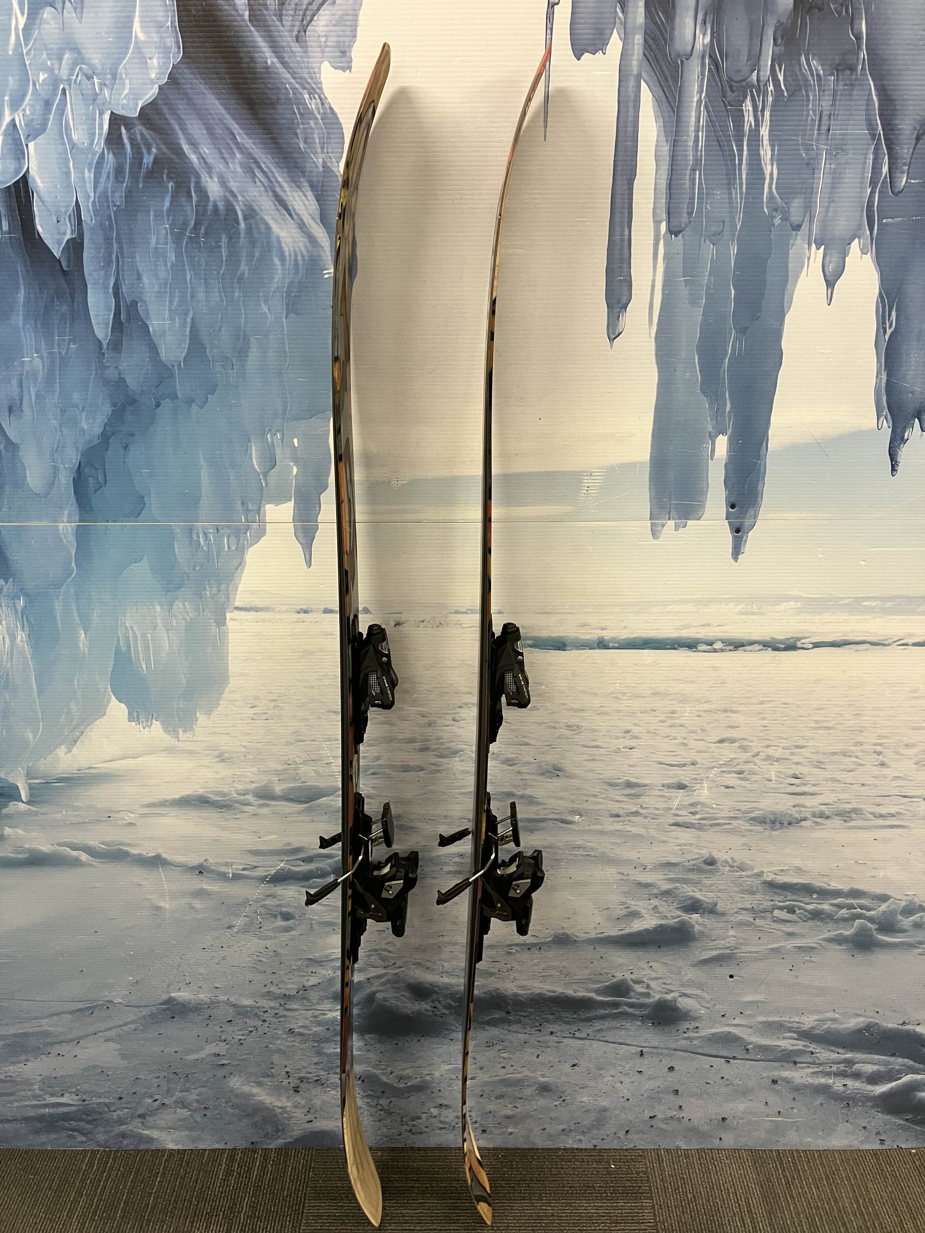 Atomic Bent Chetler 120 184cm Skis w/ ATOMIC Strive 13 GW ATO Demo Binding - Used (2026)