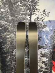 Armada ARV 94 R 178cm Skis w/ Armada Strive 11 ARM SYS Demo Binding - New 2027