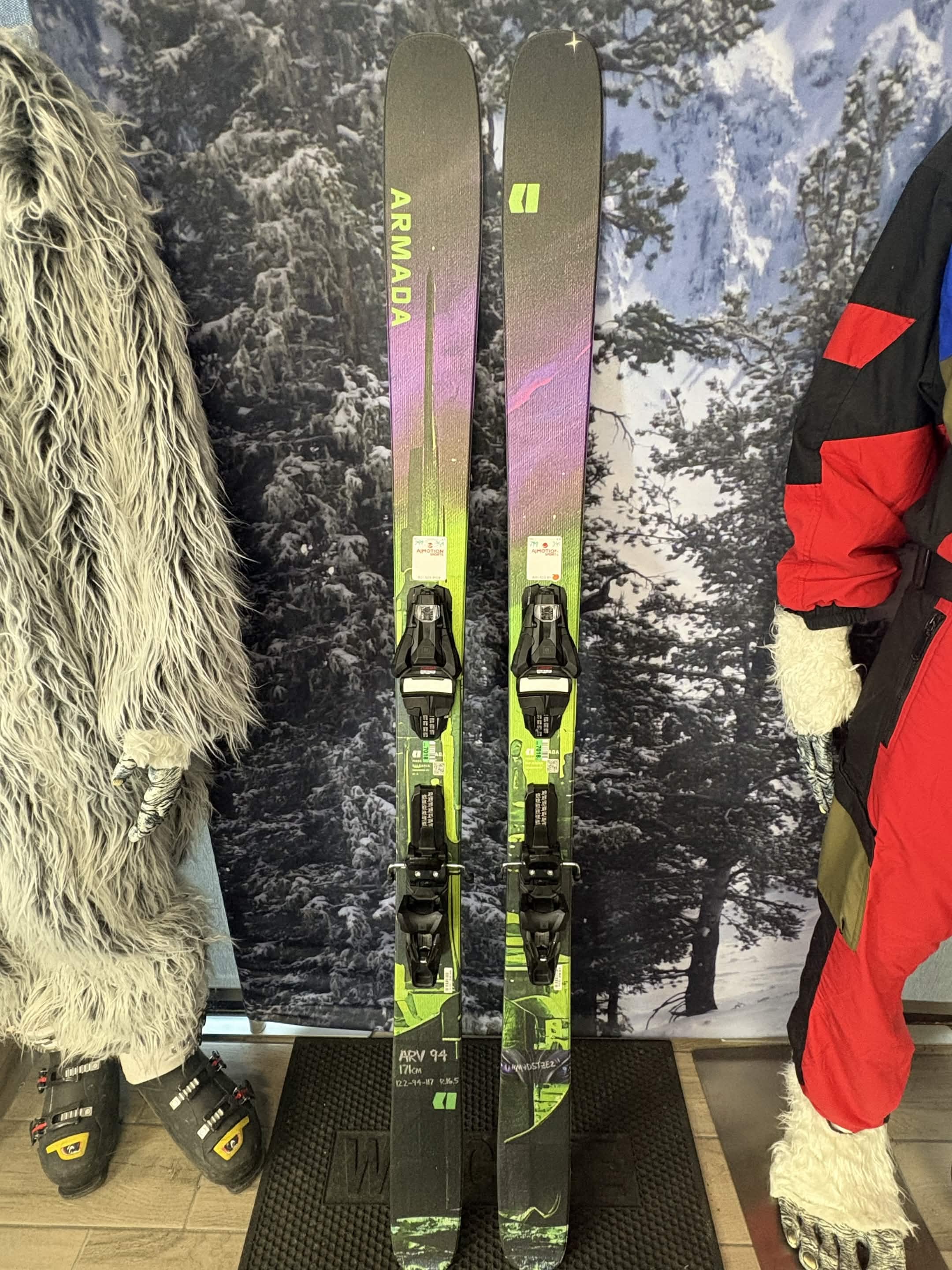 Armada ARV 94 R 171cm Skis w/ Armada Strive 11 ARM SYS Demo Binding - New 2027
