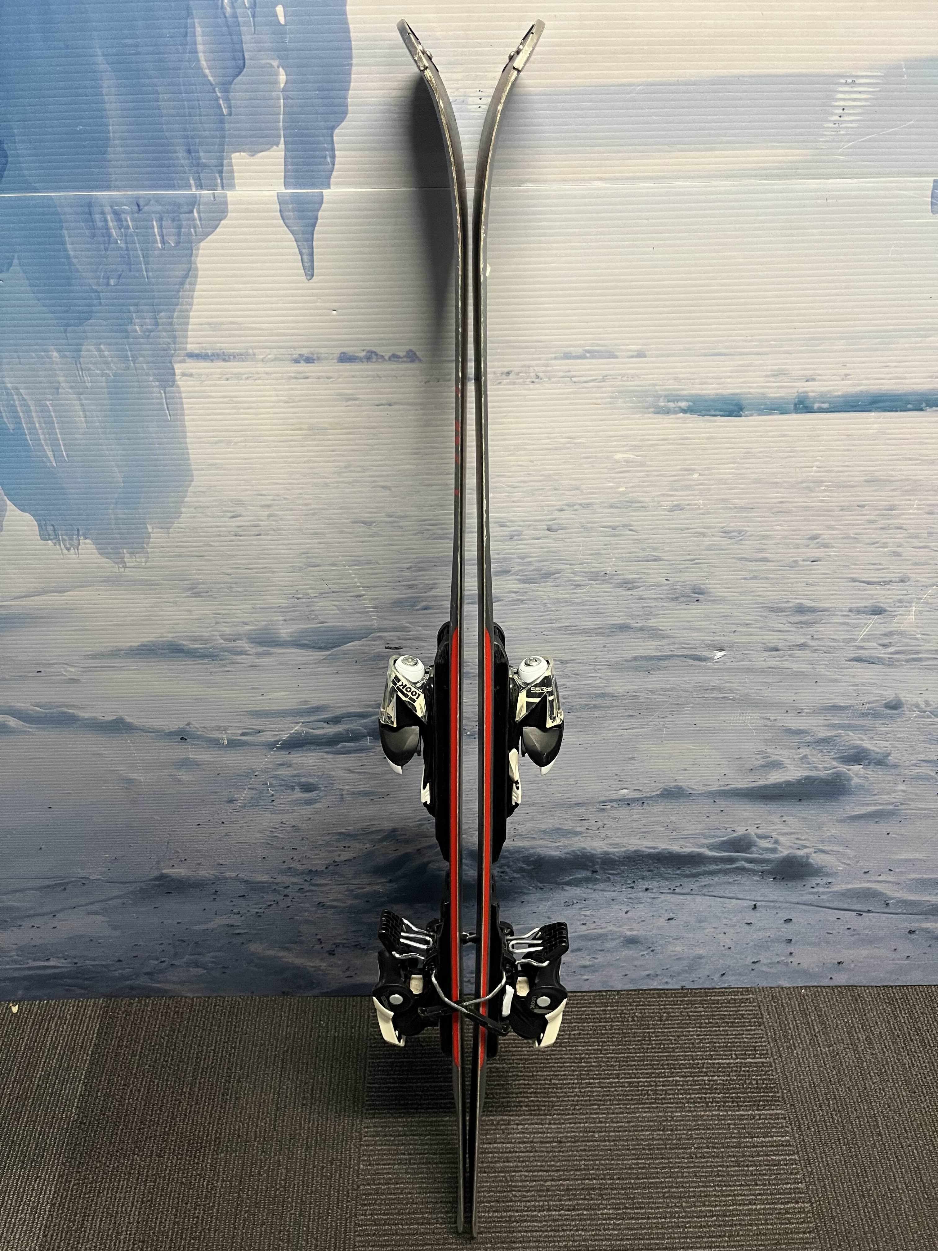 Used 2020 Rossignol Expirience 74 Men's Ski w/ Look Xpress 10 Demo Bindings - 136CM