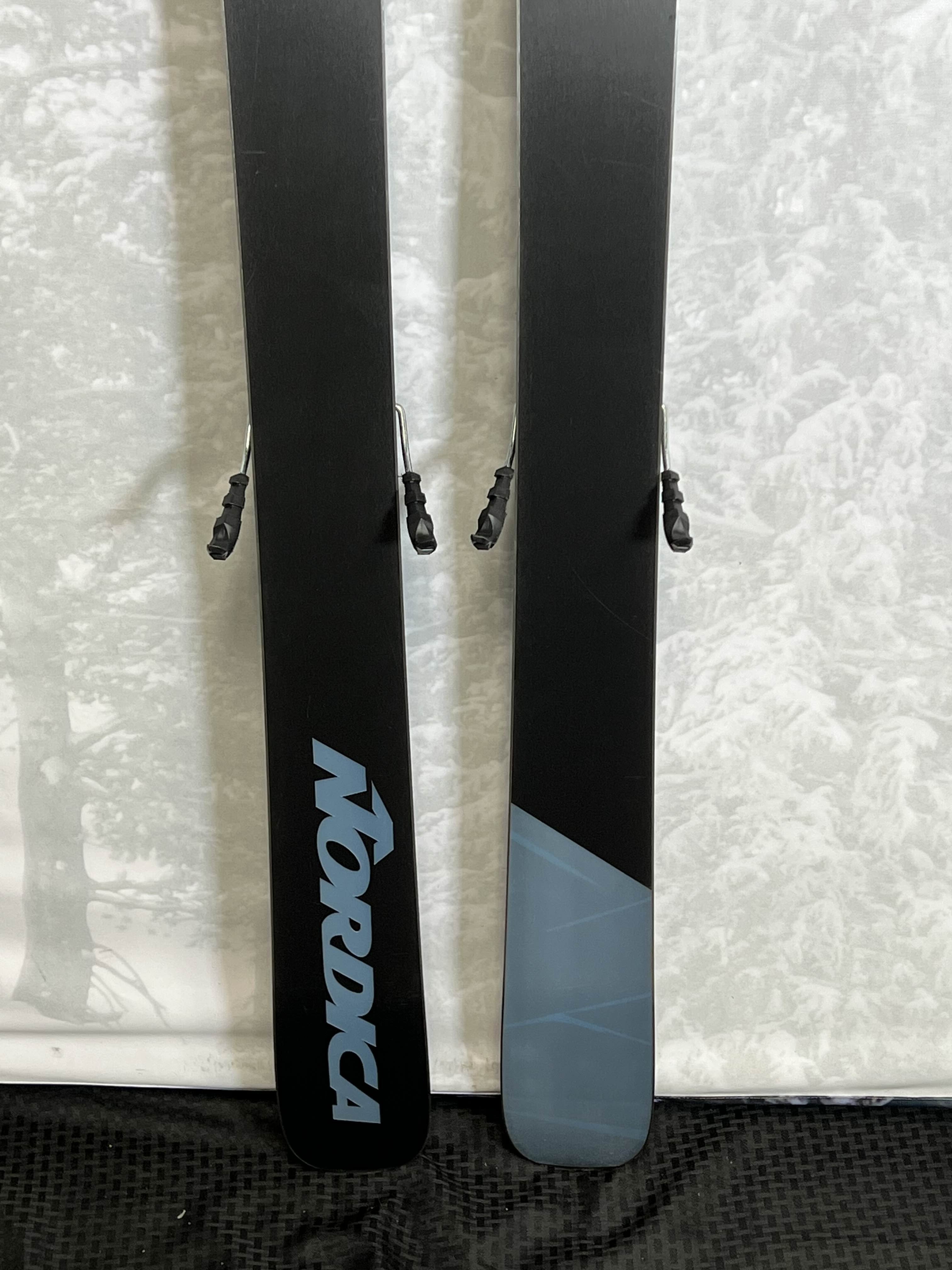 Used Nordica Unleashed 98 174 cm Skis 2023 w/Tyrolia Attack 14 Demo Bindings