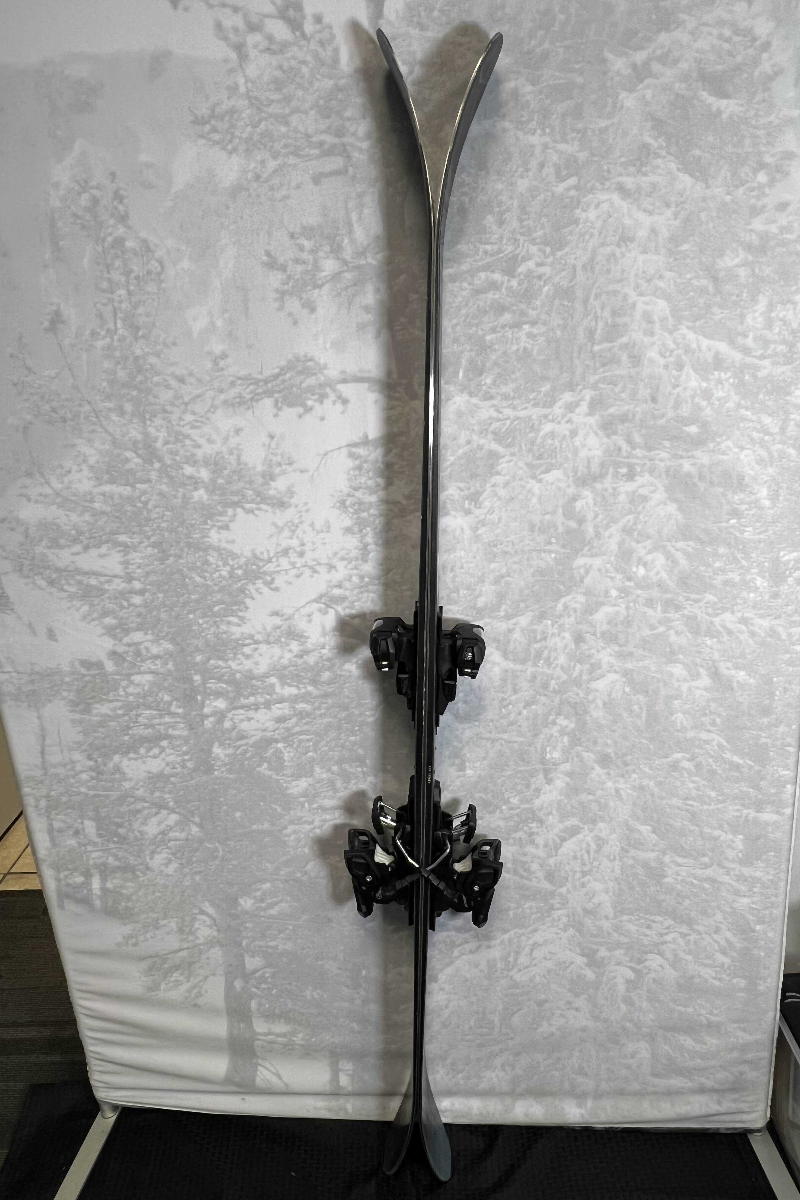 Used Nordica Unleashed 98 174 cm Skis 2023 w/Tyrolia Attack 14 Demo Bindings