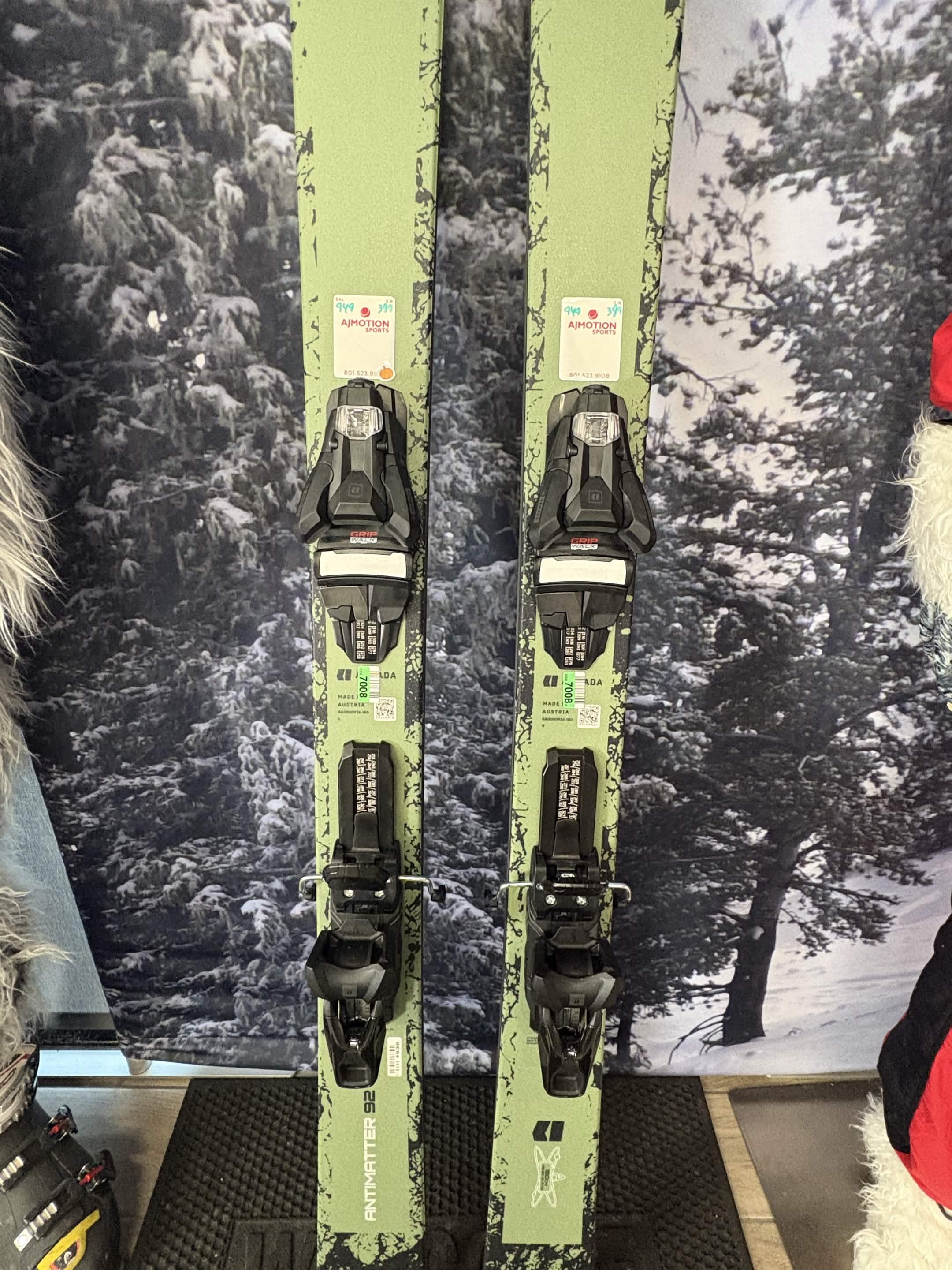 Armada Antimatter 92 R 180cm Skis w/ Armada Strive 11 ARM SYS Demo Binding - New 2027