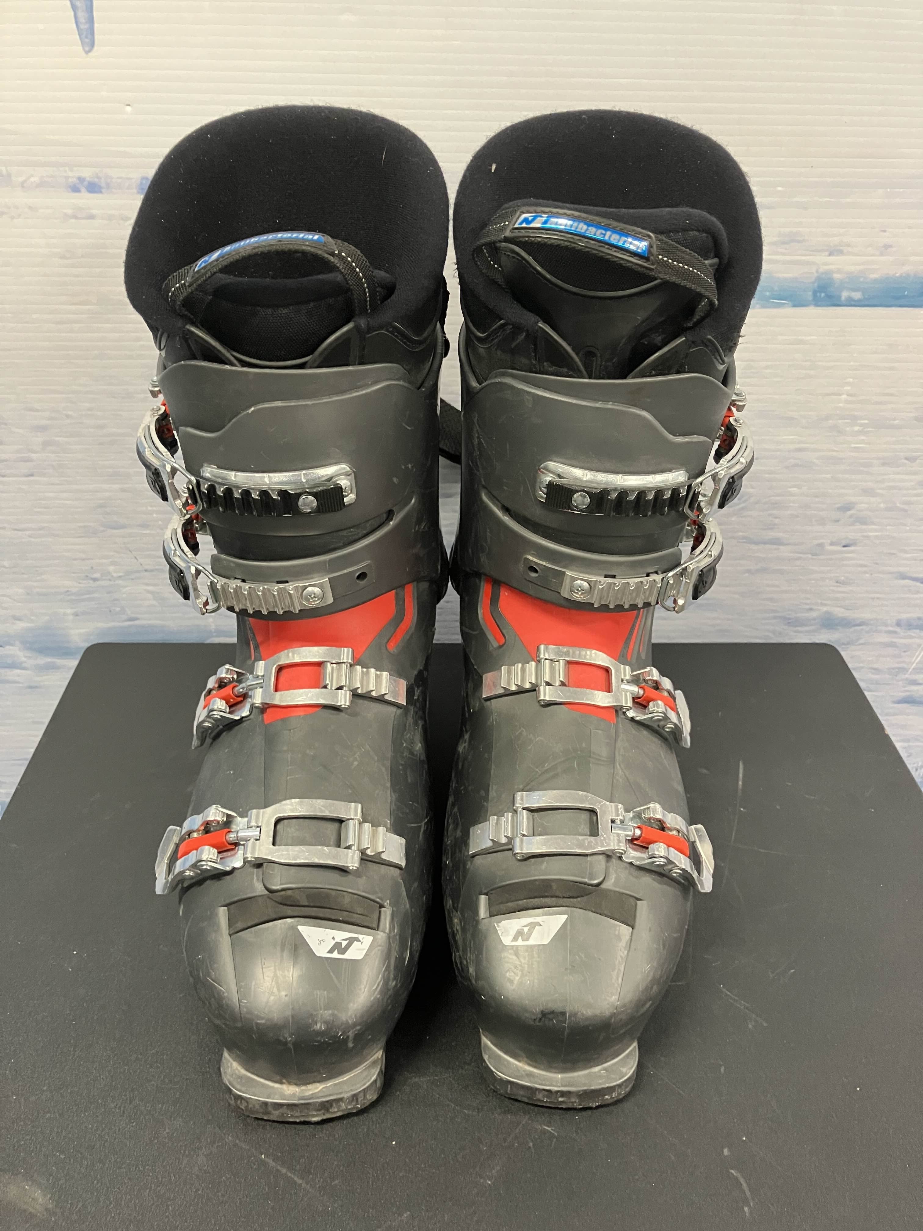 Used Nordica Cruise 70R Ski Boot-30.5