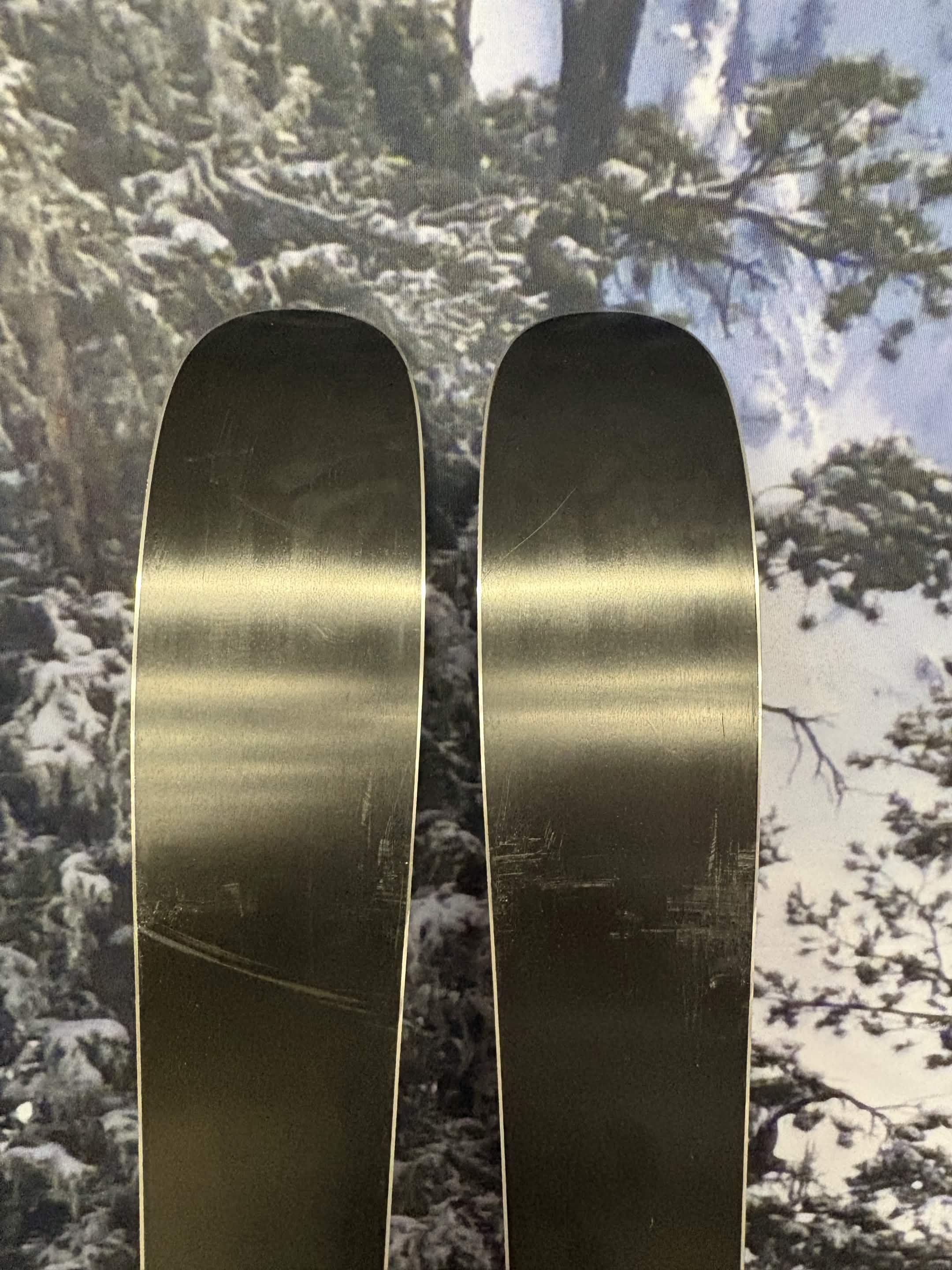 Atomic Bent Jr 150cm Skis w/ Atomic L6 GW SYS ATO Demo Binding - New 2027