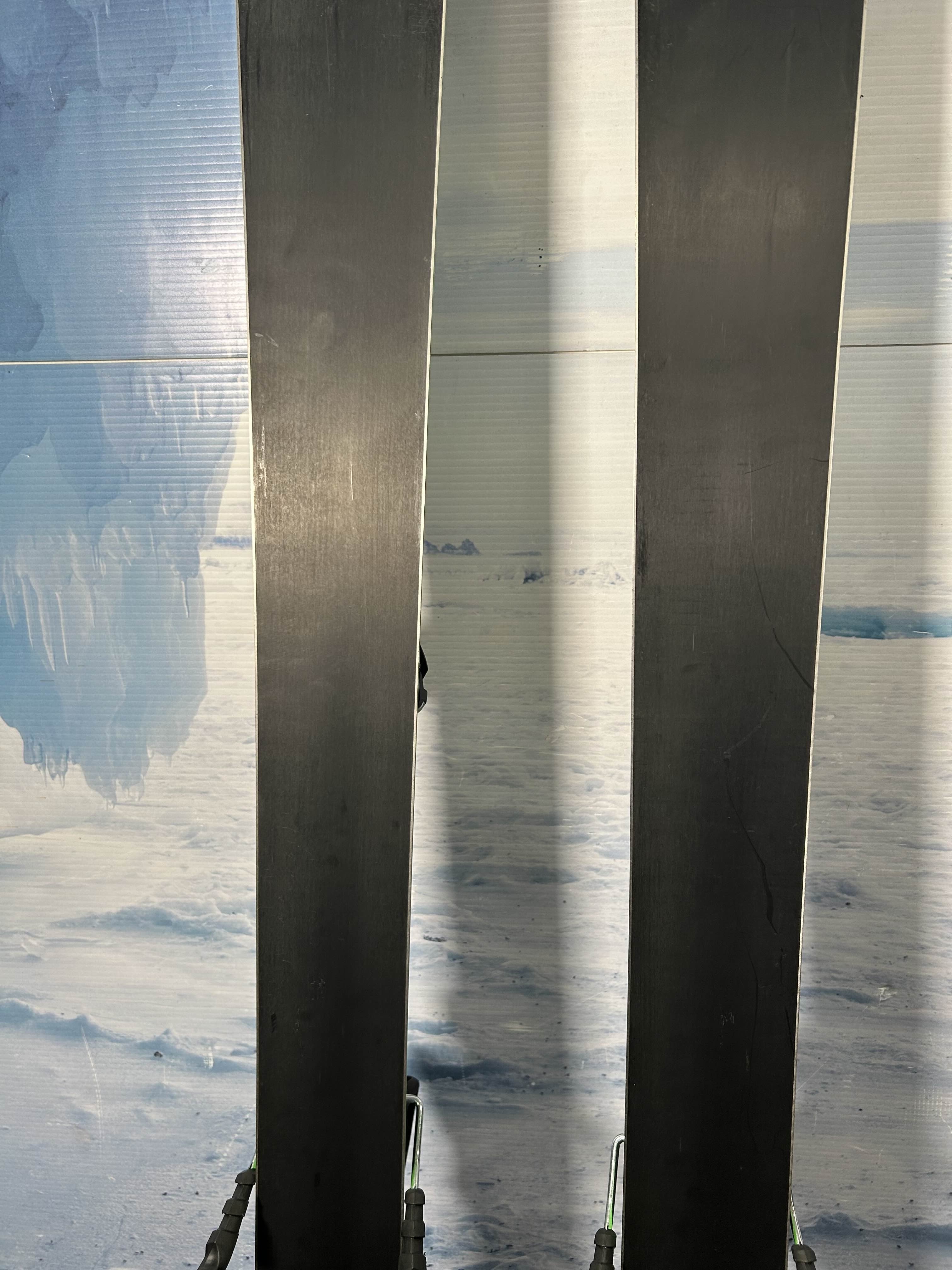 New Elan Ripstick 189cm w/ Tyrolia Attack LYT13 GW Bindings