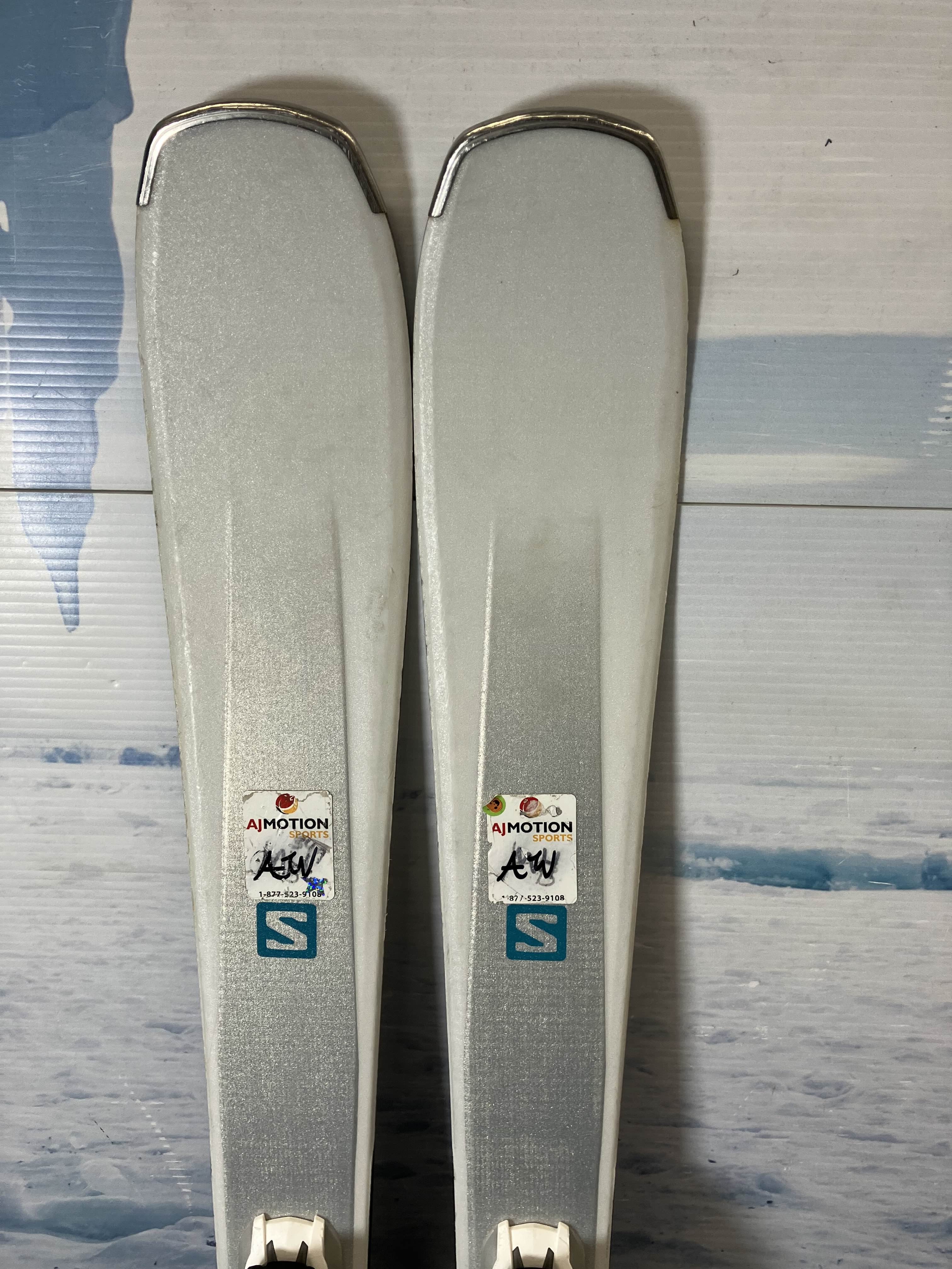 Used Salomon Aira 76 140cm Skis w/Salomon Lithium 10 Bindings