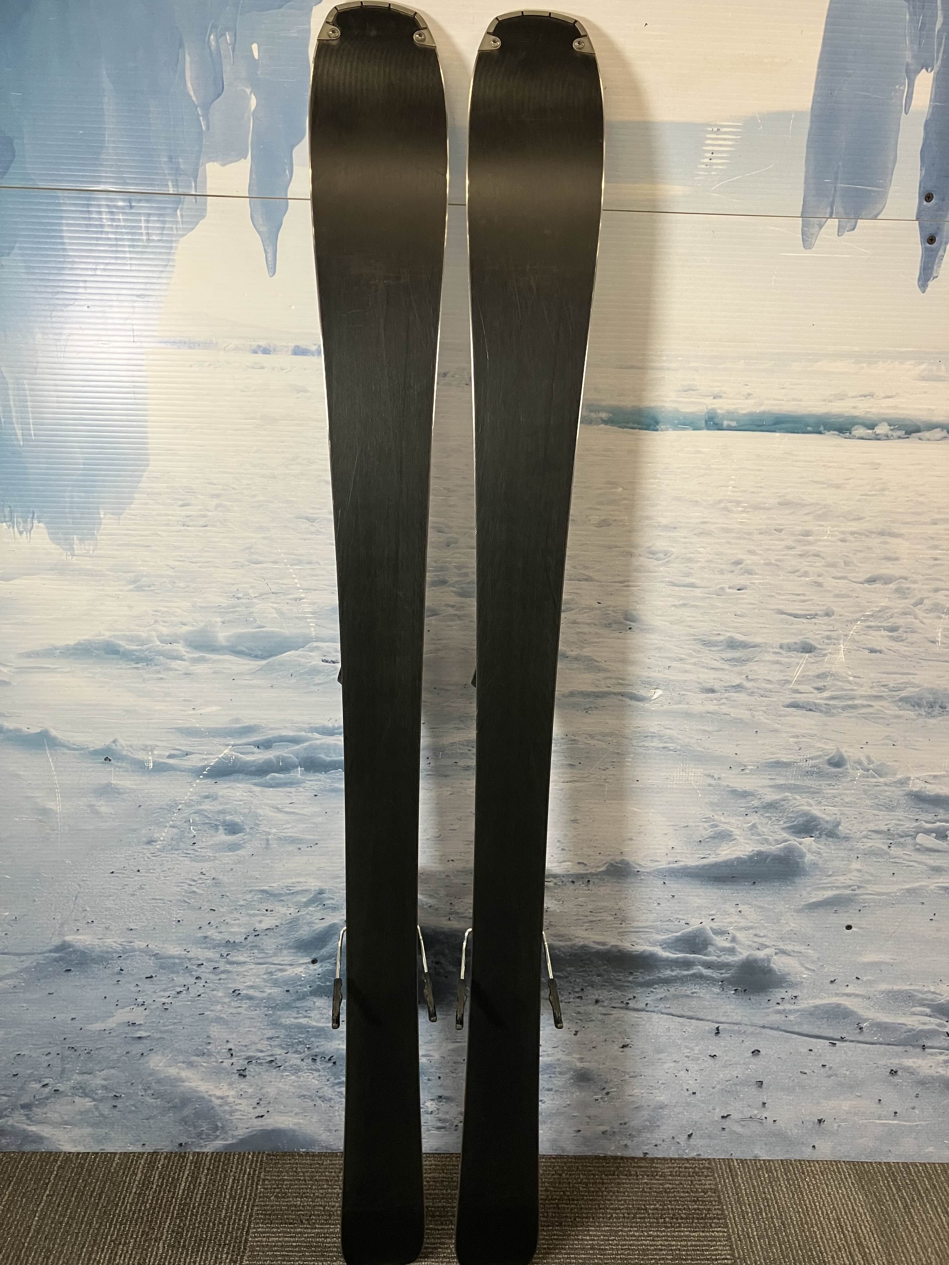 Used Salomon Aira 76 140cm Skis w/Salomon Lithium 10 Bindings
