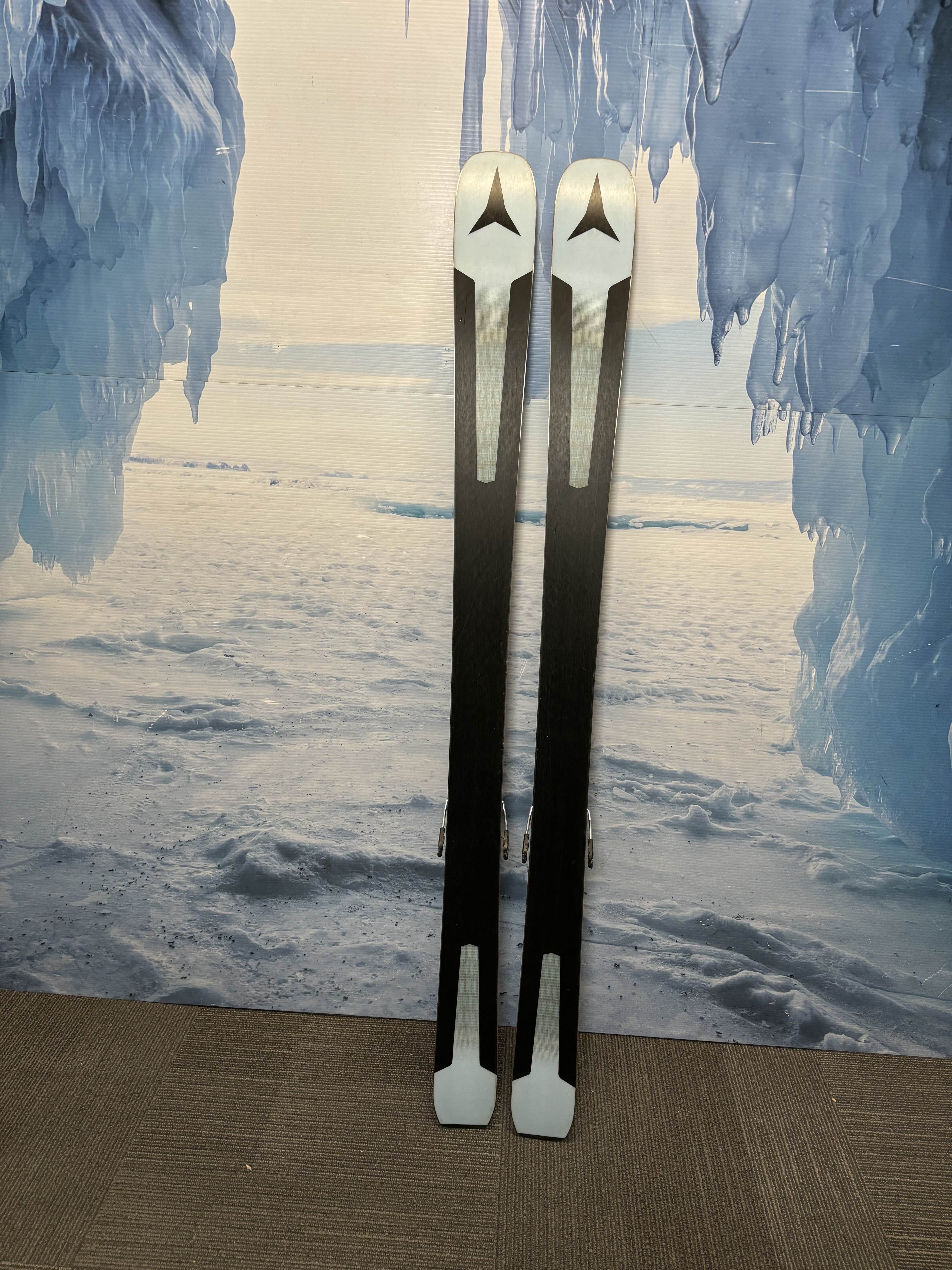 Used Atomic Vantage 90 Ti Ski 161cm w/ Atomic Warden 11 Rental Binding