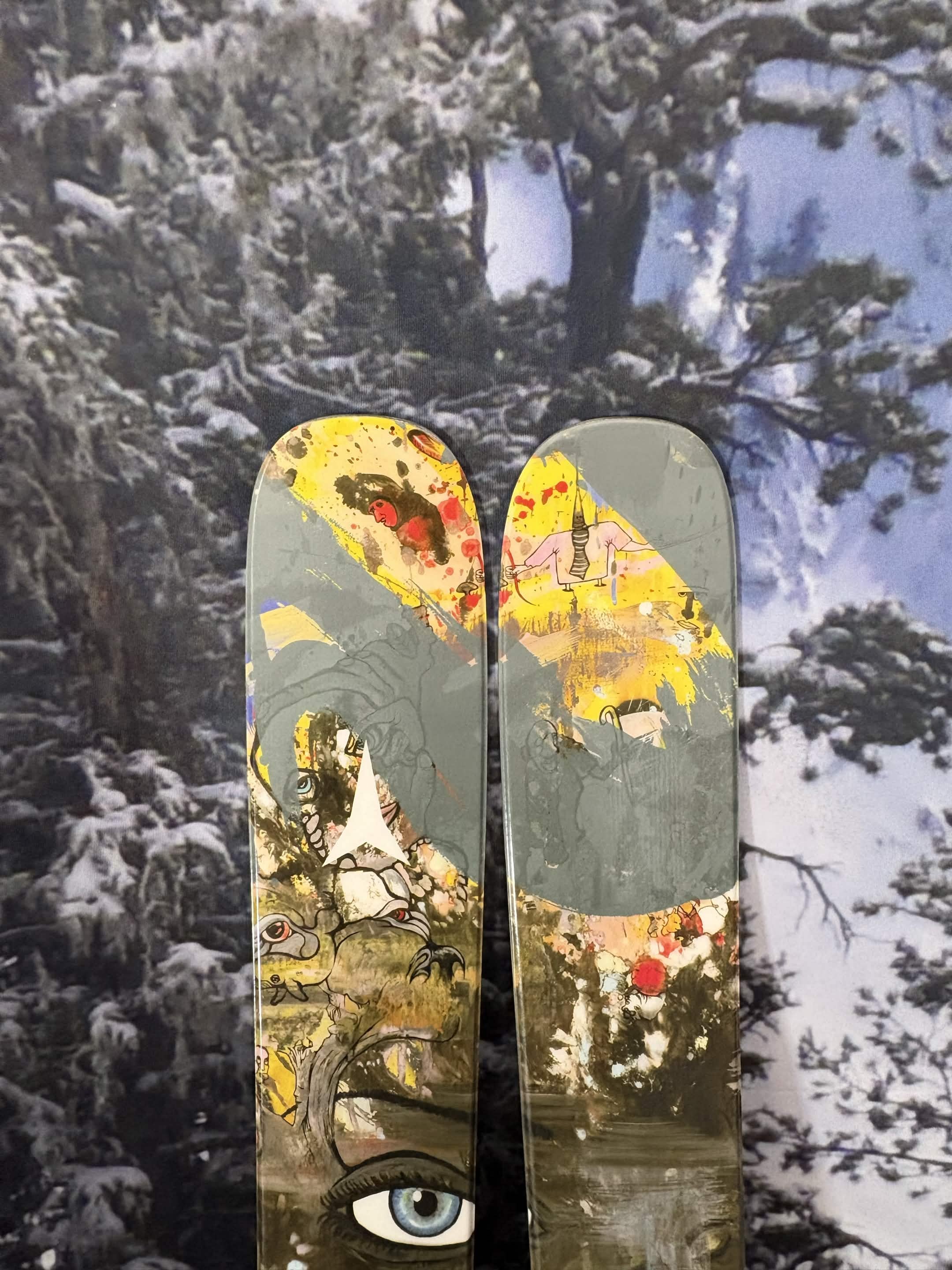 Atomic Bent Mini 153cm Skis w/ ATOMIC M10 GW SYS ATO Demo Binding - New 2027