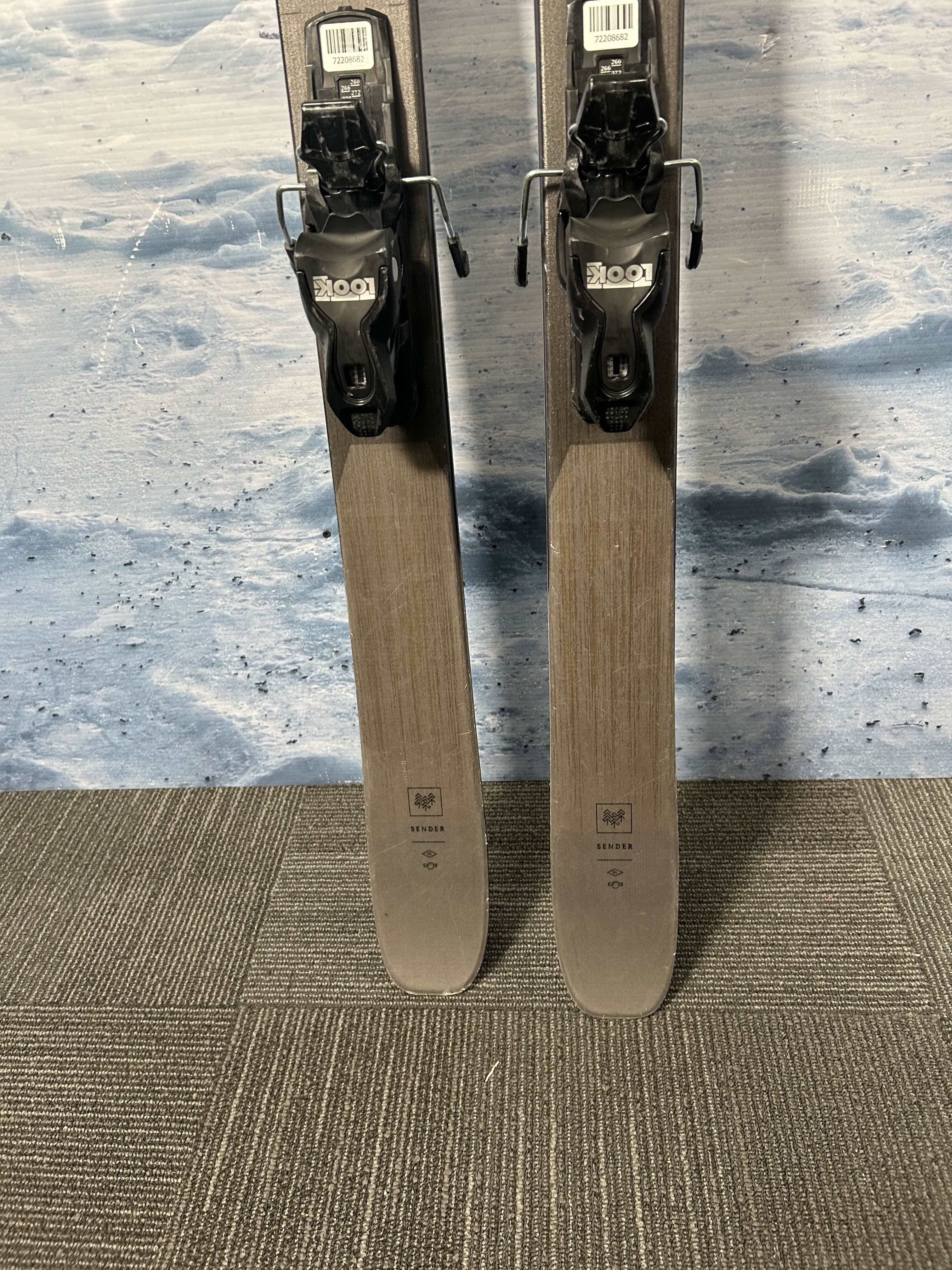 Used Rossignol Sender 90 Pro Ski - 170CM W/ Look 10 Demo Binding