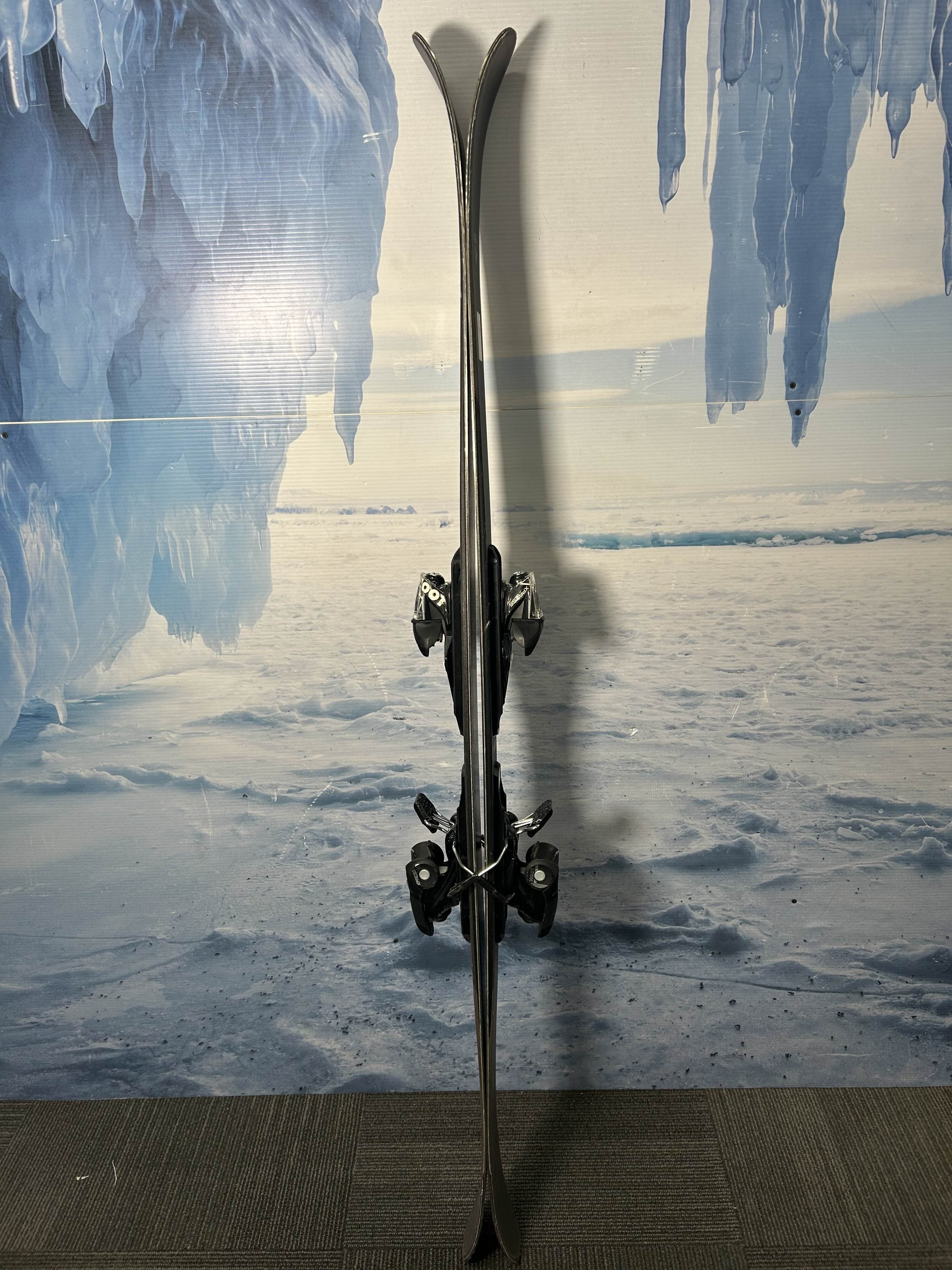 Used Rossignol Sender 90 Pro Ski - 170CM W/ Look 10 Demo Binding