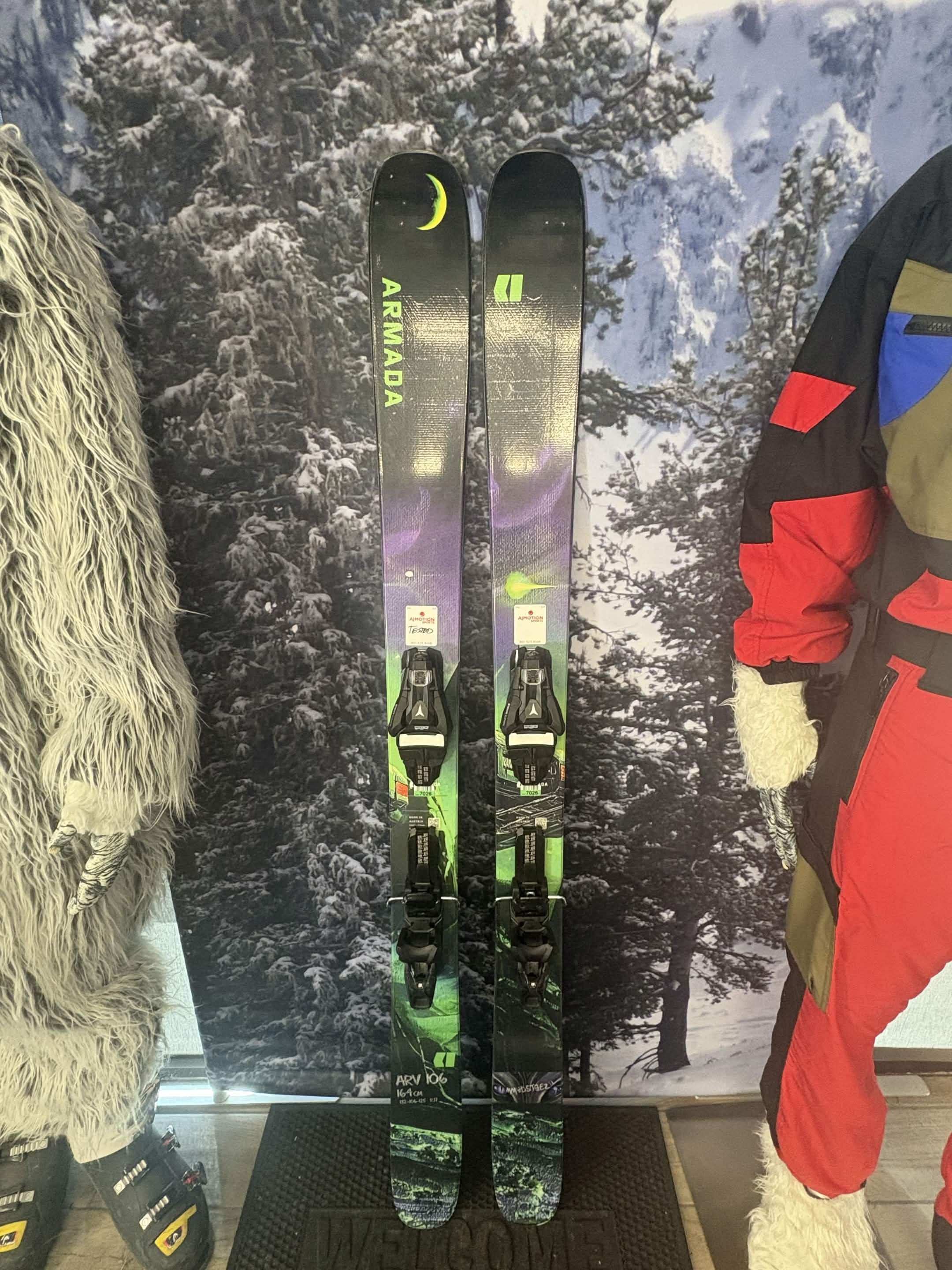 Armada ARV 100 Madsteez 164cm Skis w/ ATOMIC NR Strive 11 GW ATO Demo Binding - New 2027