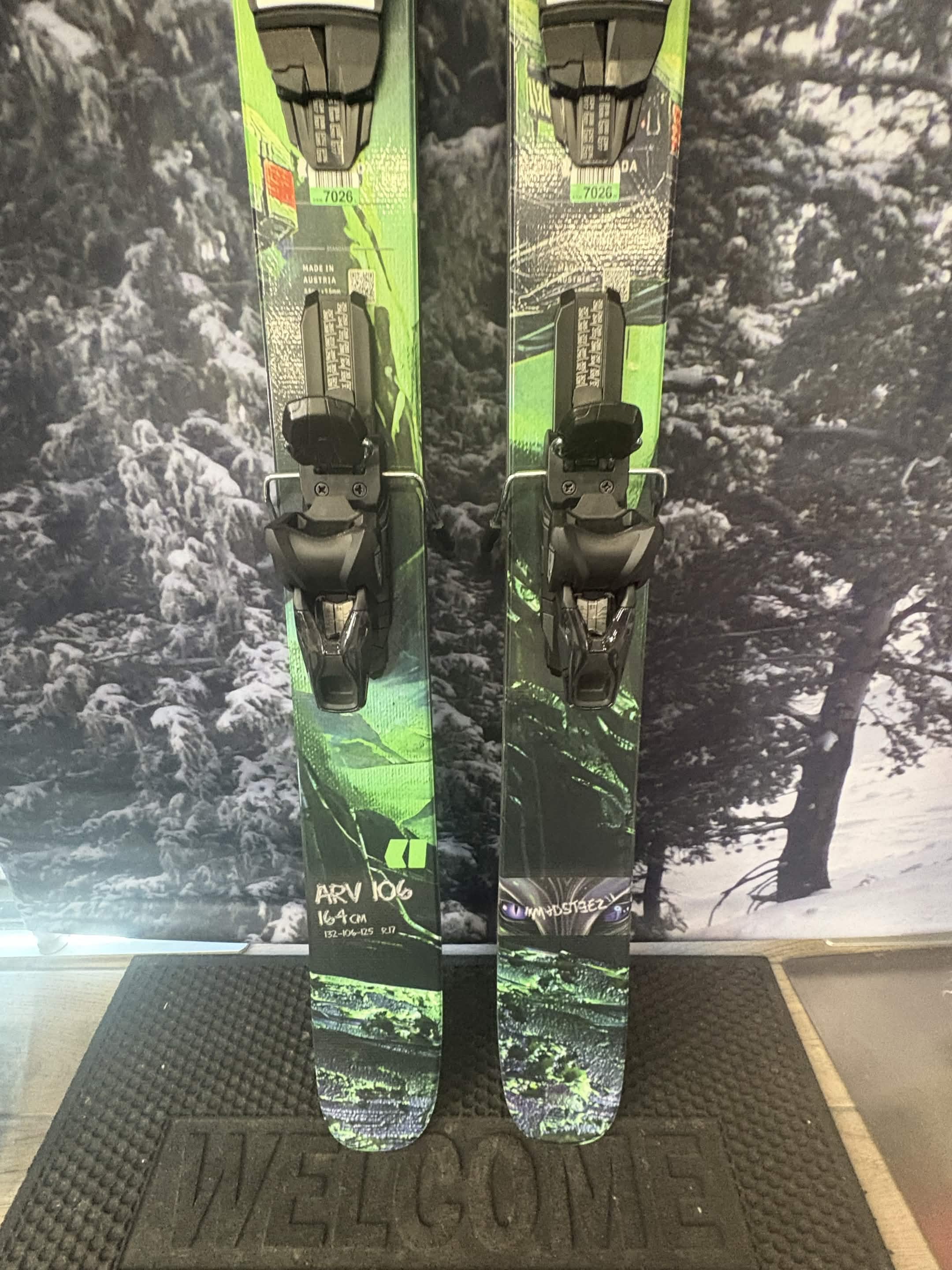 Armada ARV 100 Madsteez 164cm Skis w/ ATOMIC NR Strive 11 GW ATO Demo Binding - New 2027