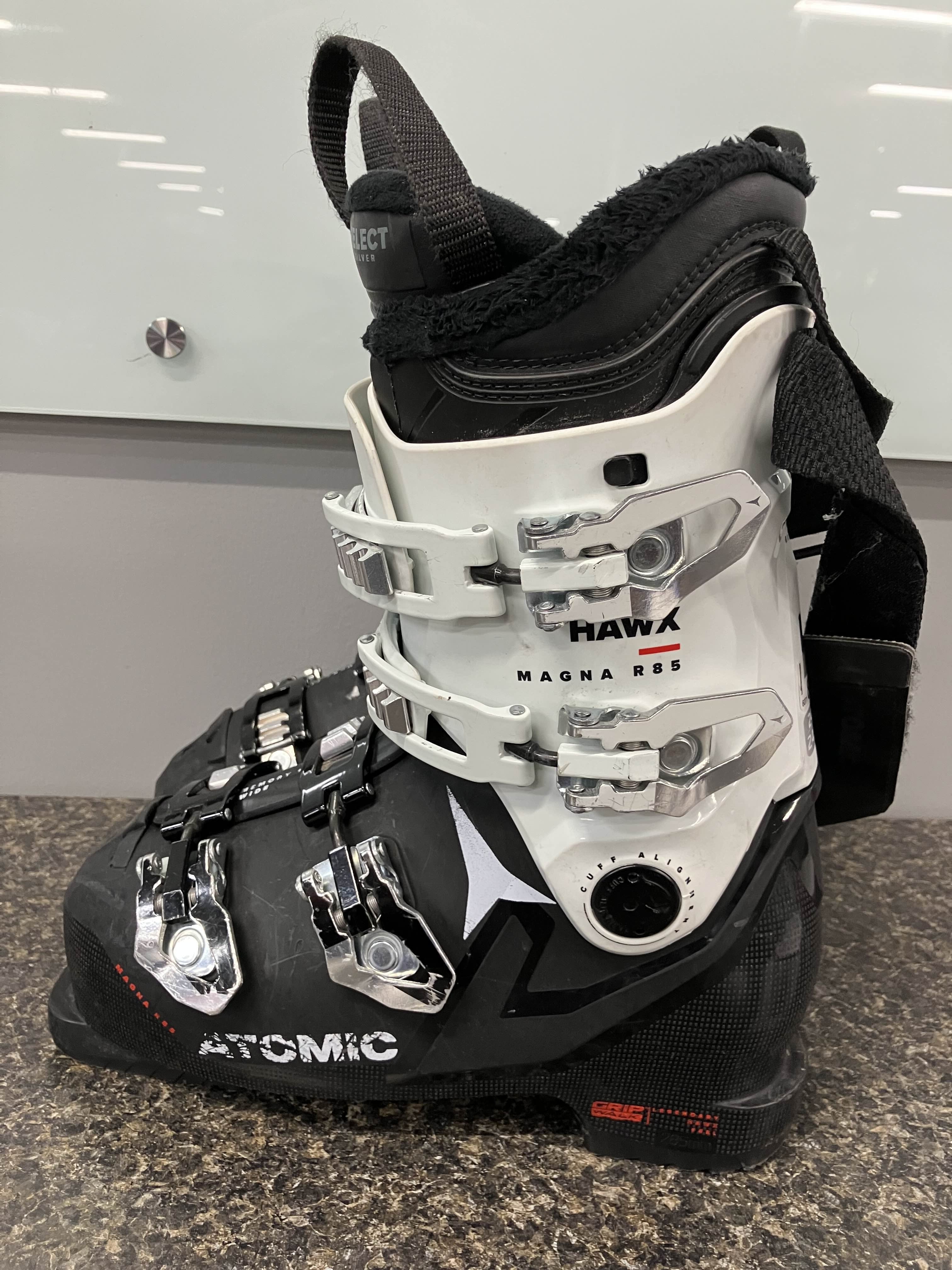 Used Atomic Hawx Magna R85 W GW - 24.5 MP