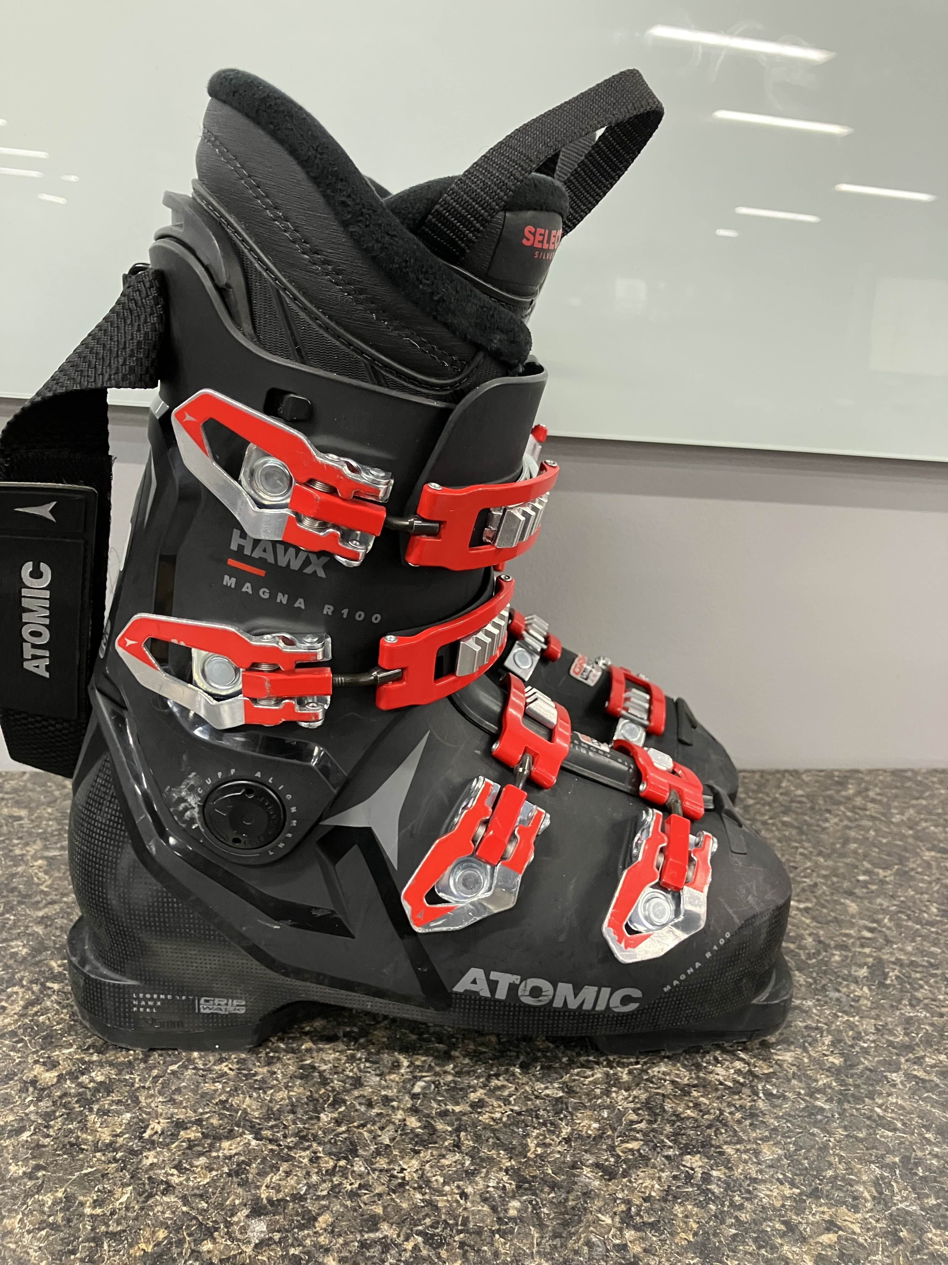 Used Atomic Hawx Magna R100 Ski Boot - 25.5MP 2025