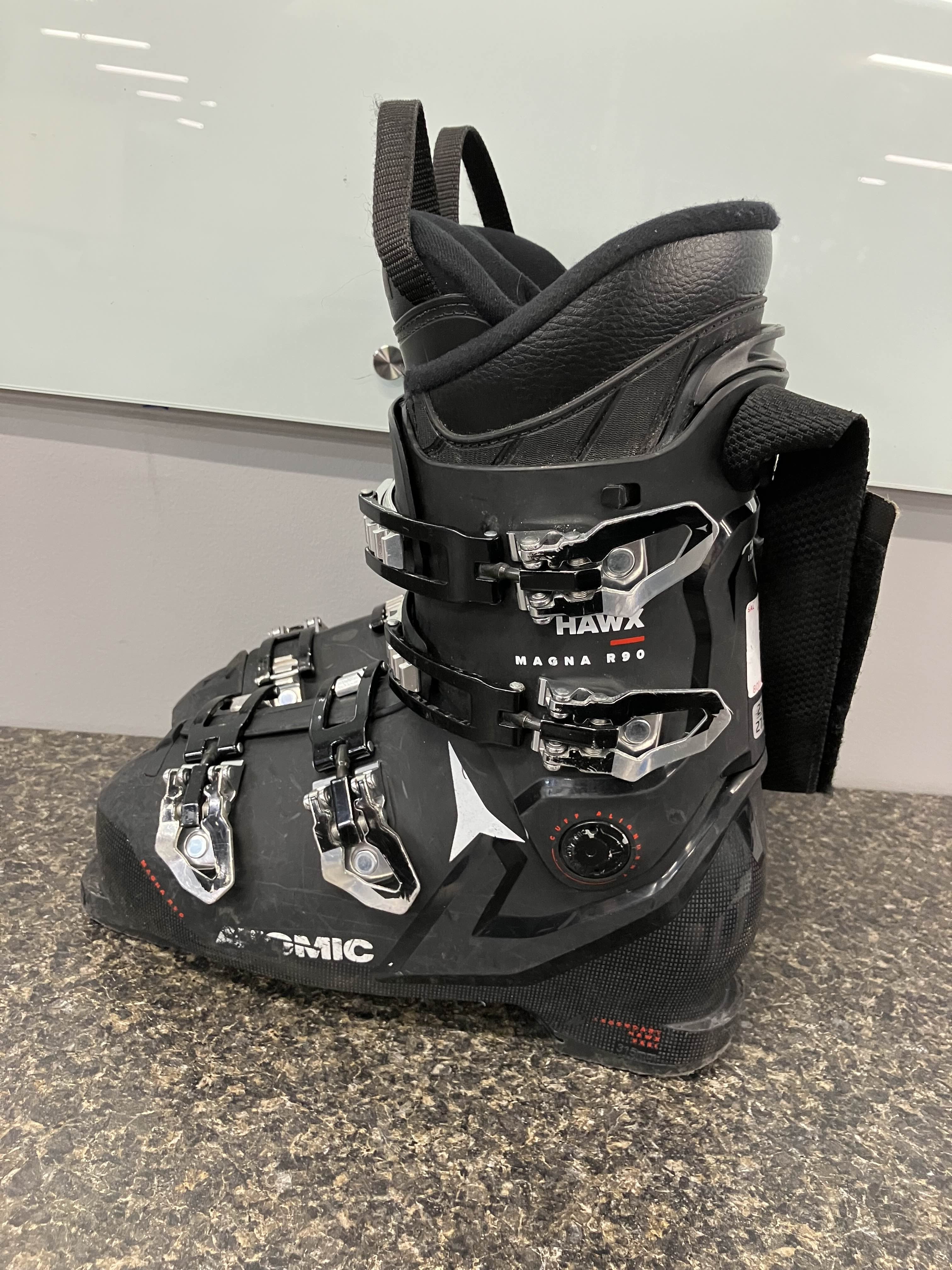 Used Atomic Hawx Magna R90 - 27.5 MP