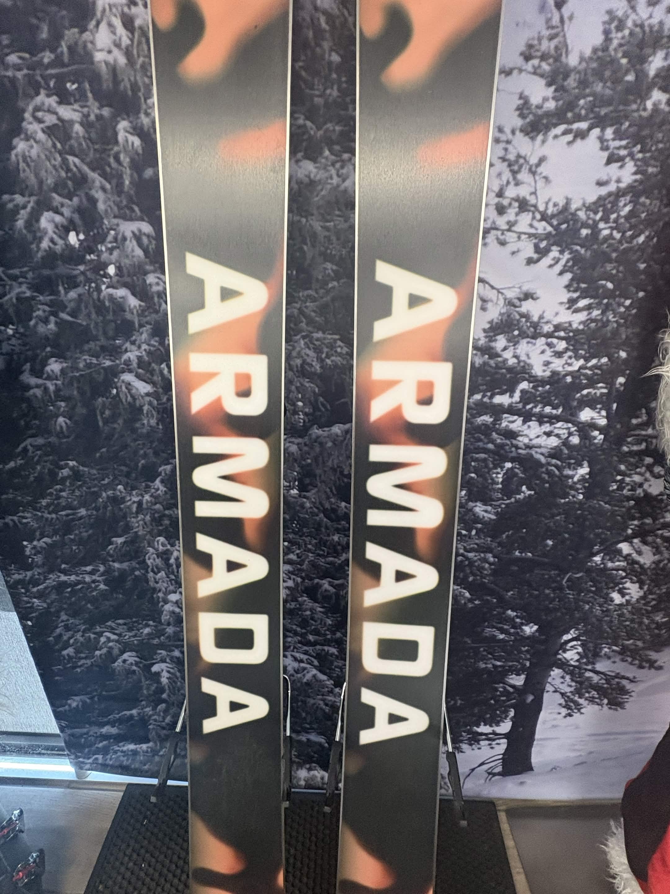 Armada ARW 100 165cm Skis w/ ATOMIC NR Strive 11 GW ATO Demo Binding -New 2027