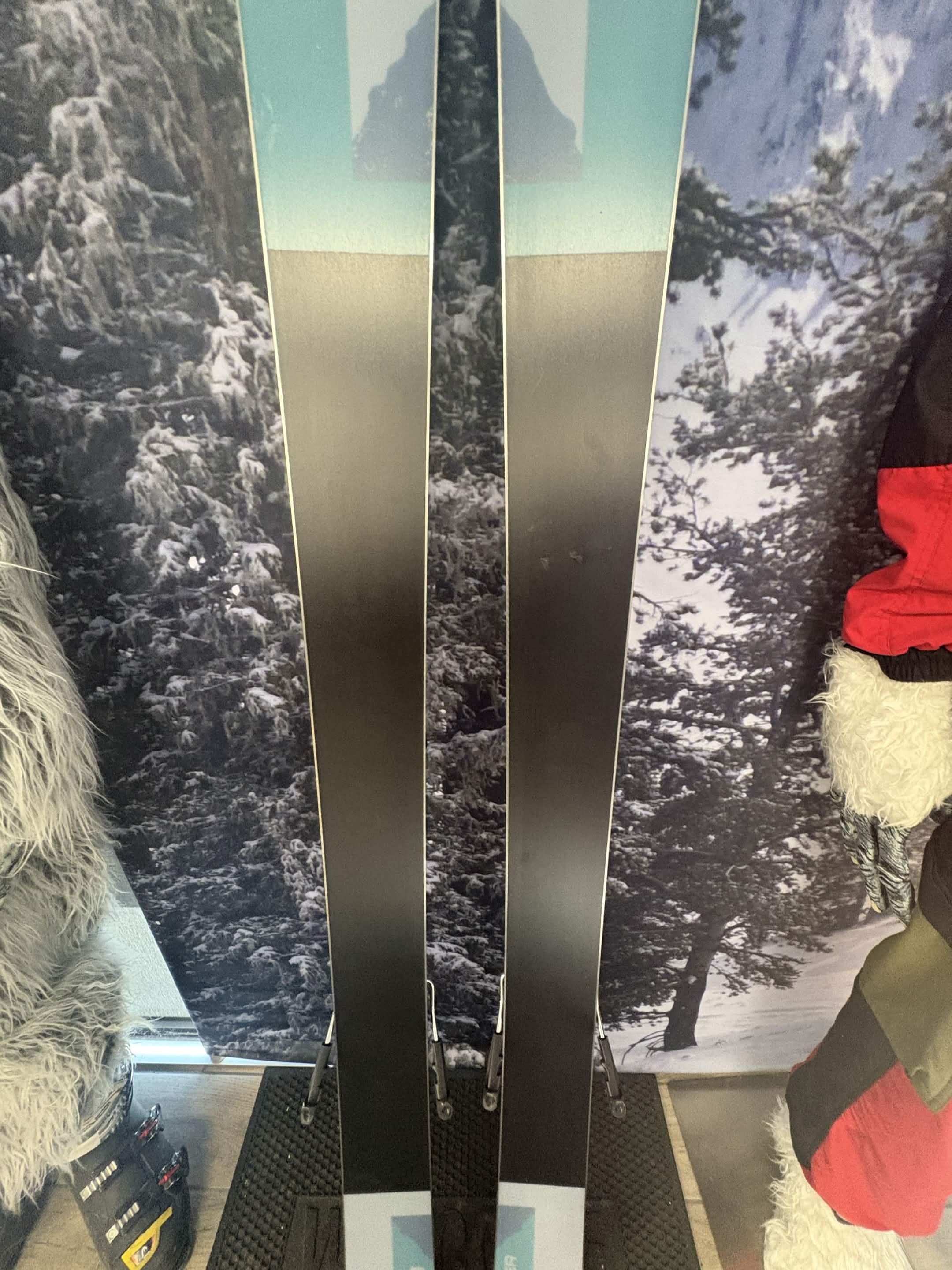 Nordica Enforcer 94 173cm Skis w/ ATOMIC NR Strive 13 GW ATO Demo Binding -New 2027