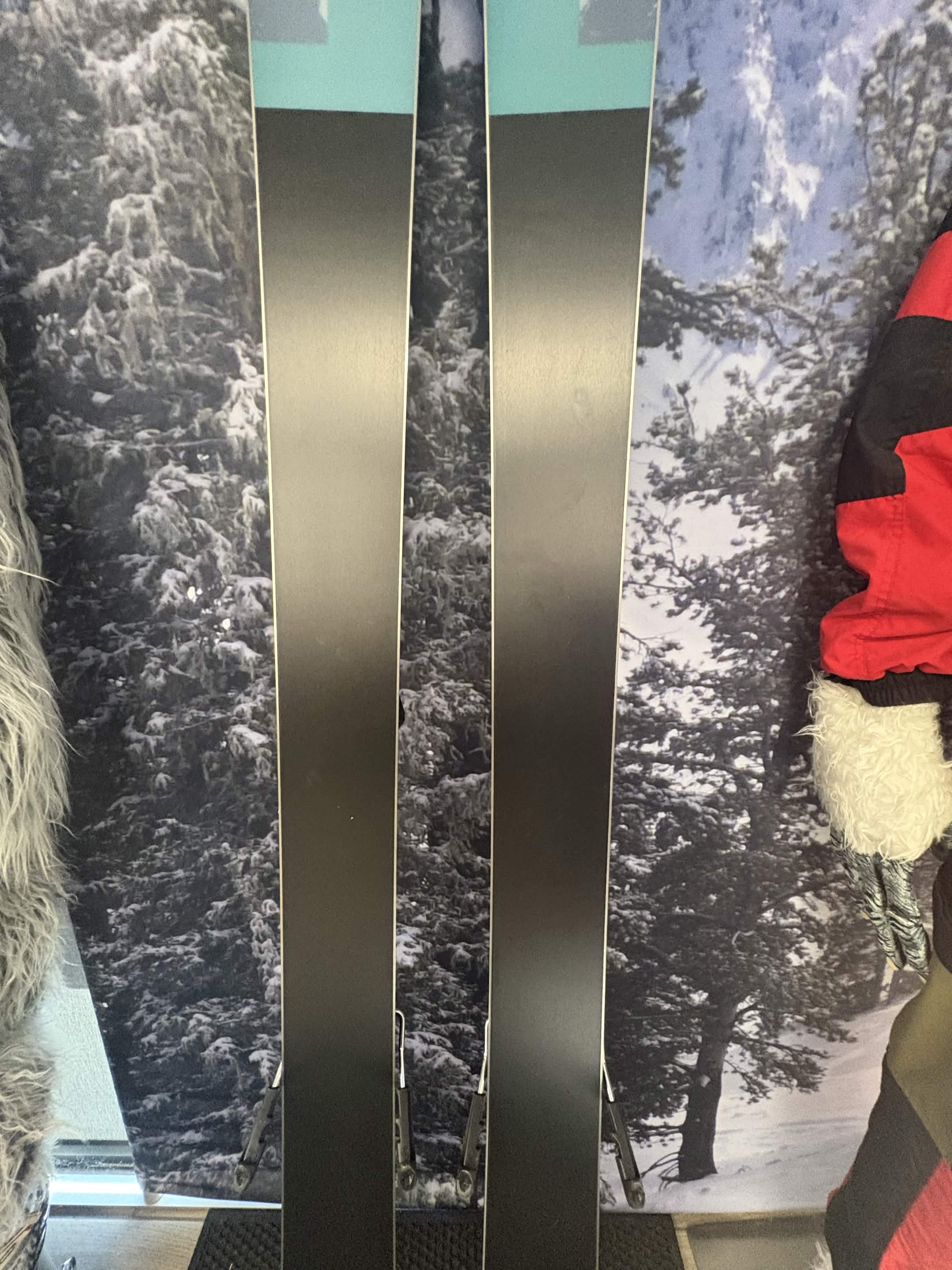 Nordica Enforcer 94 185cm Skis w/ ATOMIC NR Strive 13 GW ATO Demo Binding- New 2027
