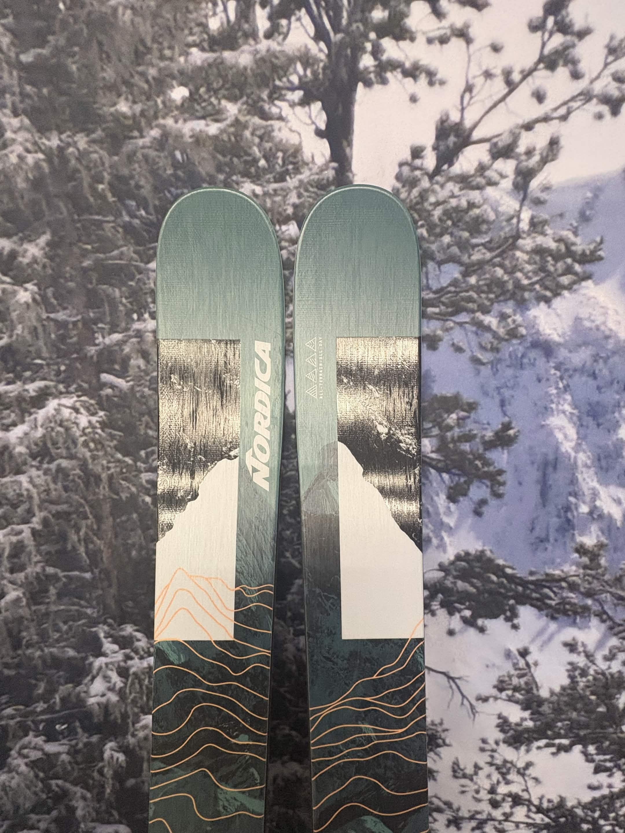 Nordica Enforcer 94 179cm Skis w/ ATOMIC NR Strive 13 GW ATO Demo Binding -New 2027