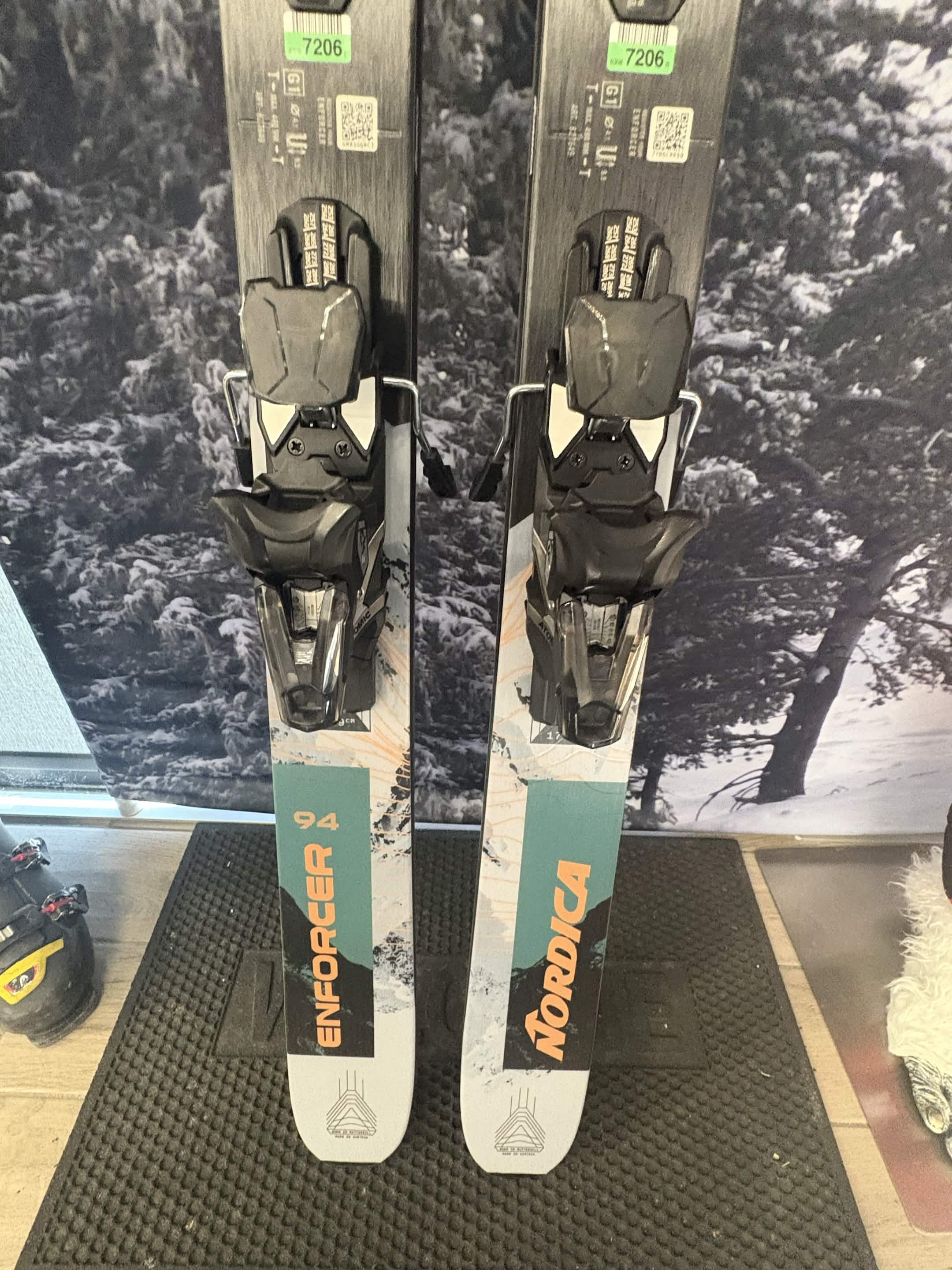 Nordica Enforcer 94 179cm Skis w/ ATOMIC NR Strive 13 GW ATO Demo Binding -New 2027