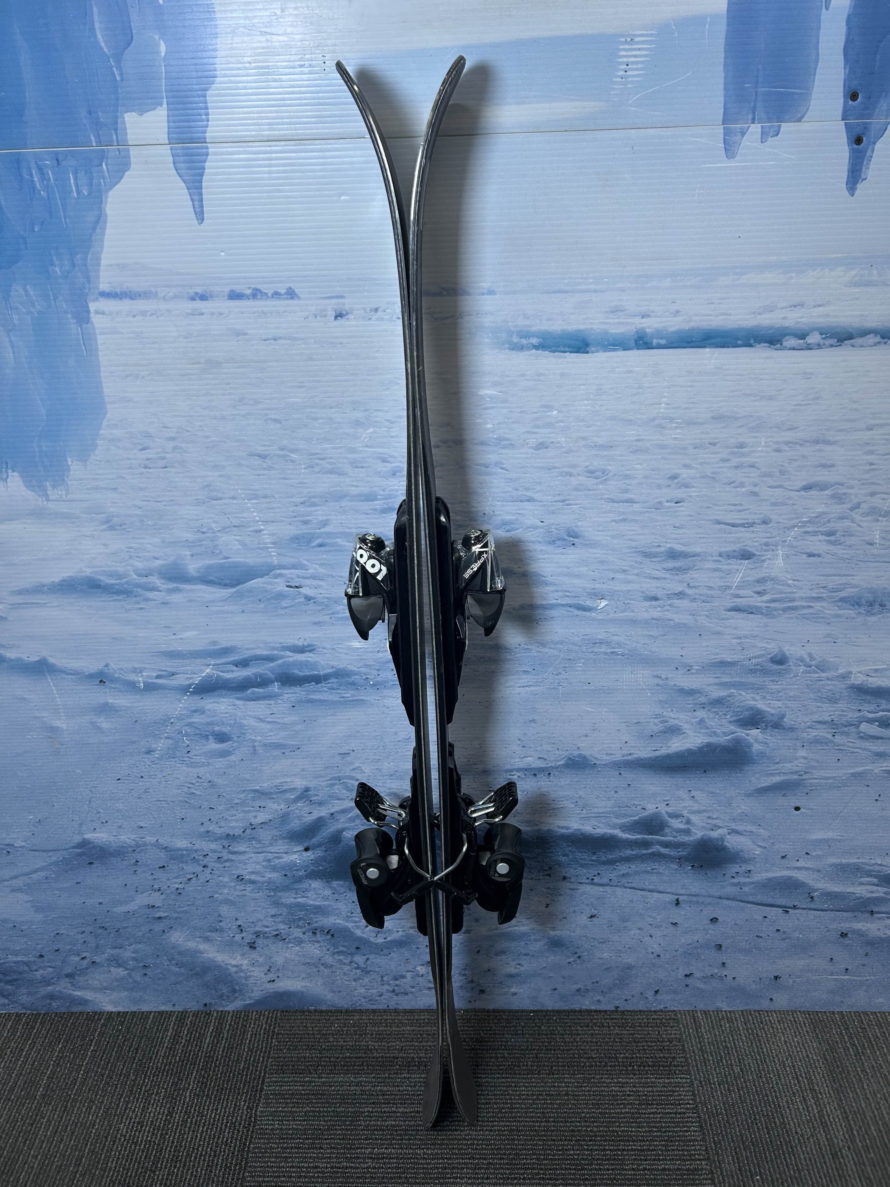 Used Rossignol Sender 90 Pro Ski - 130CM W/ Look Xpress 10 GW Demo Binding