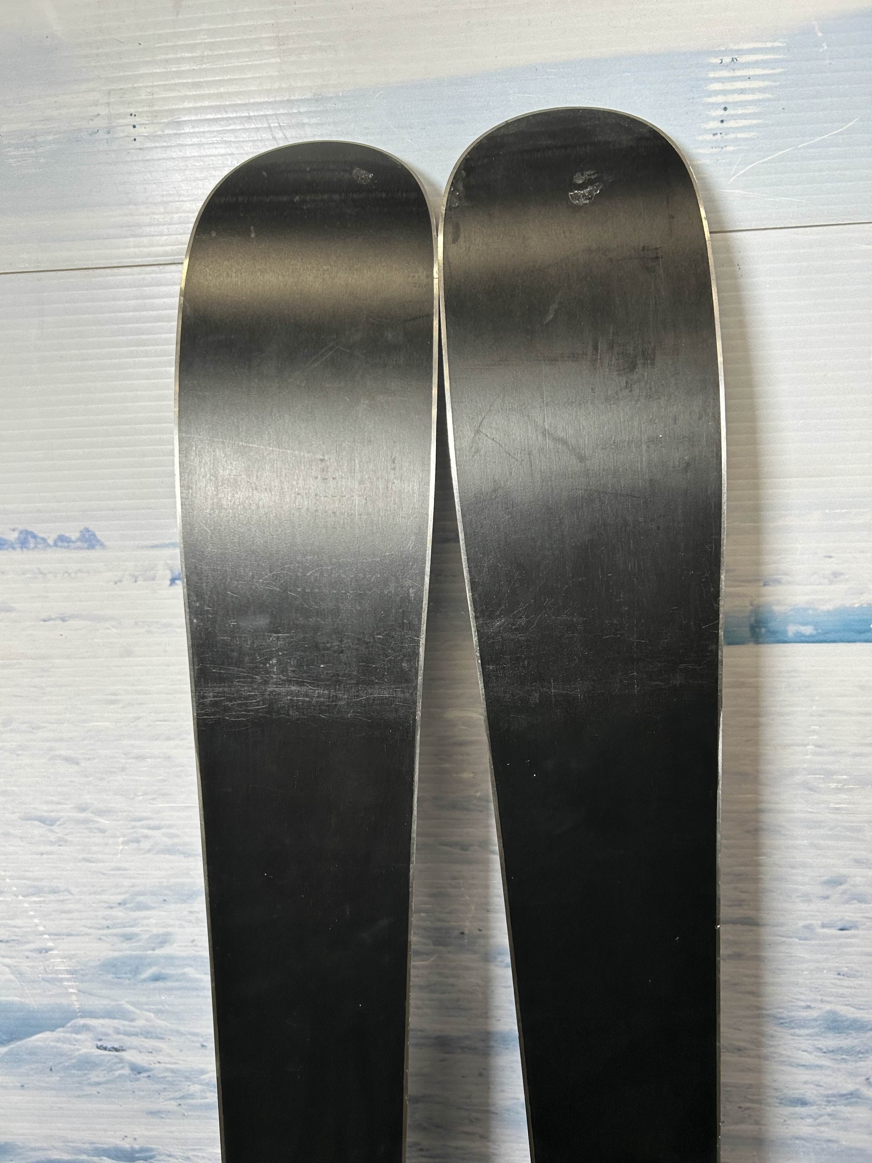 Used Rossignol Sender 90 Pro Ski - 130CM W/ Look Xpress 10 GW Demo Binding