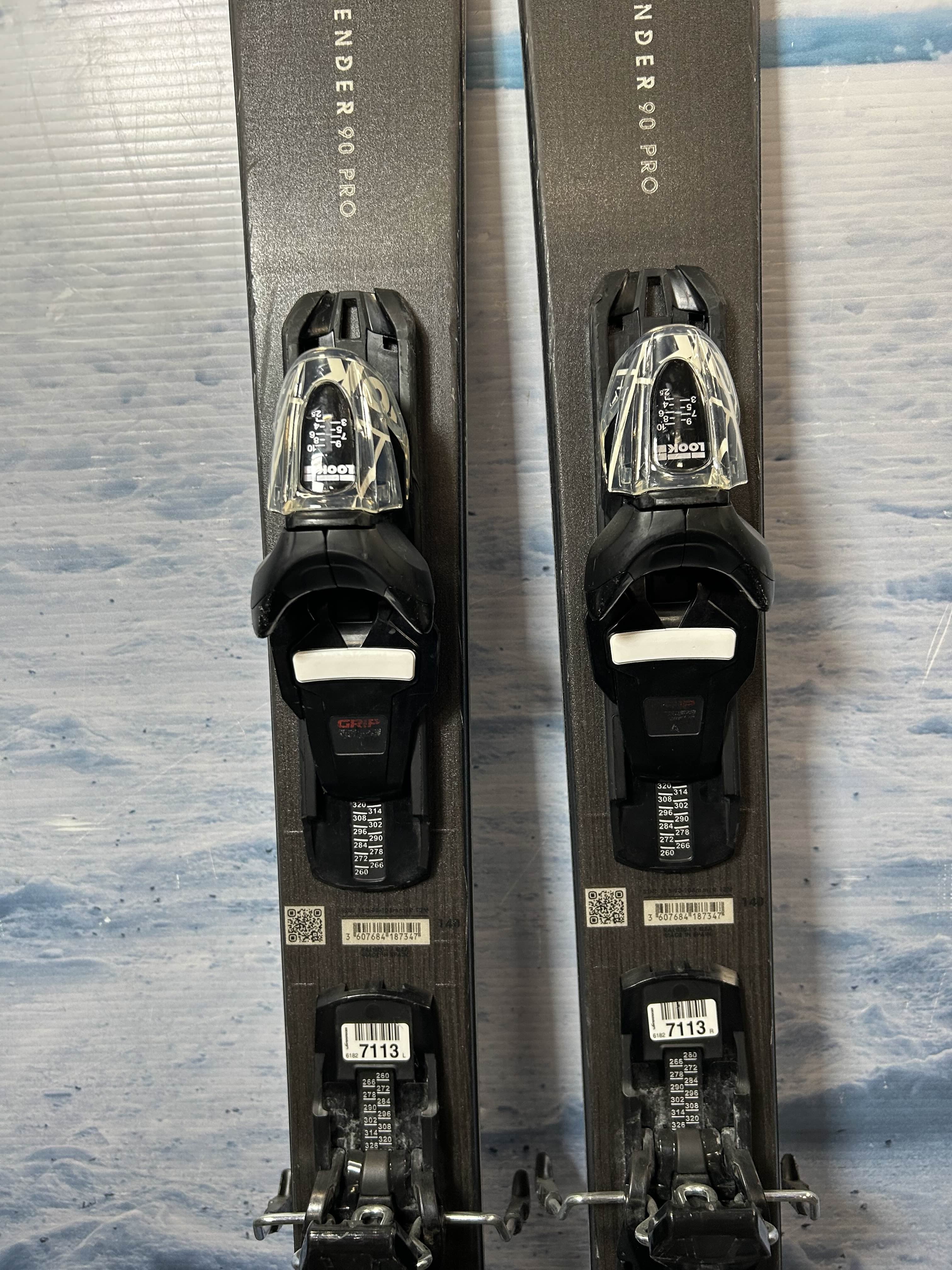 Used Rossignol Sender 90 Pro Ski - 140CM W/ Look Xpress 10 GW Demo Binding